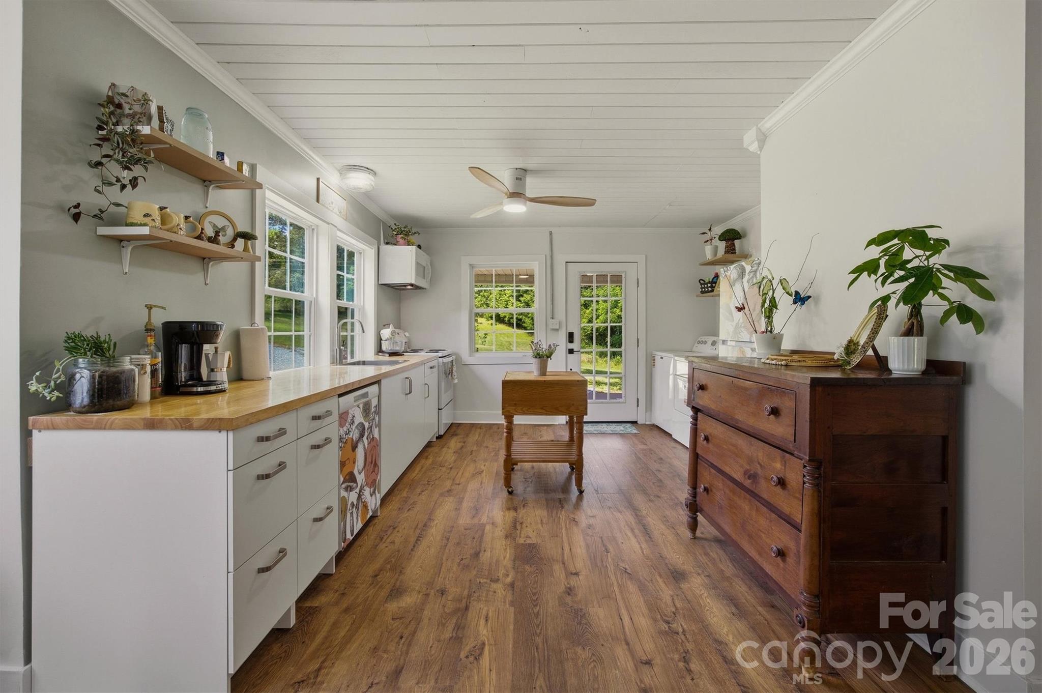 Single Family Residence at 331 Johnson Caldwell Road, Boomer, photo 7 of 22