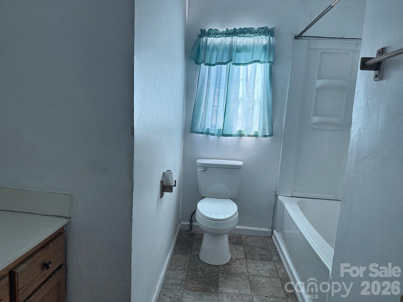 Bathroom 2 - 1647 Old Pinckney Road, York