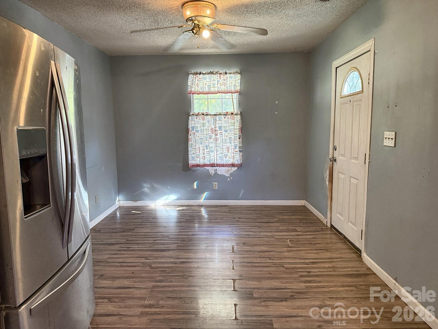 Dining Room - 1647 Old Pinckney Road, York