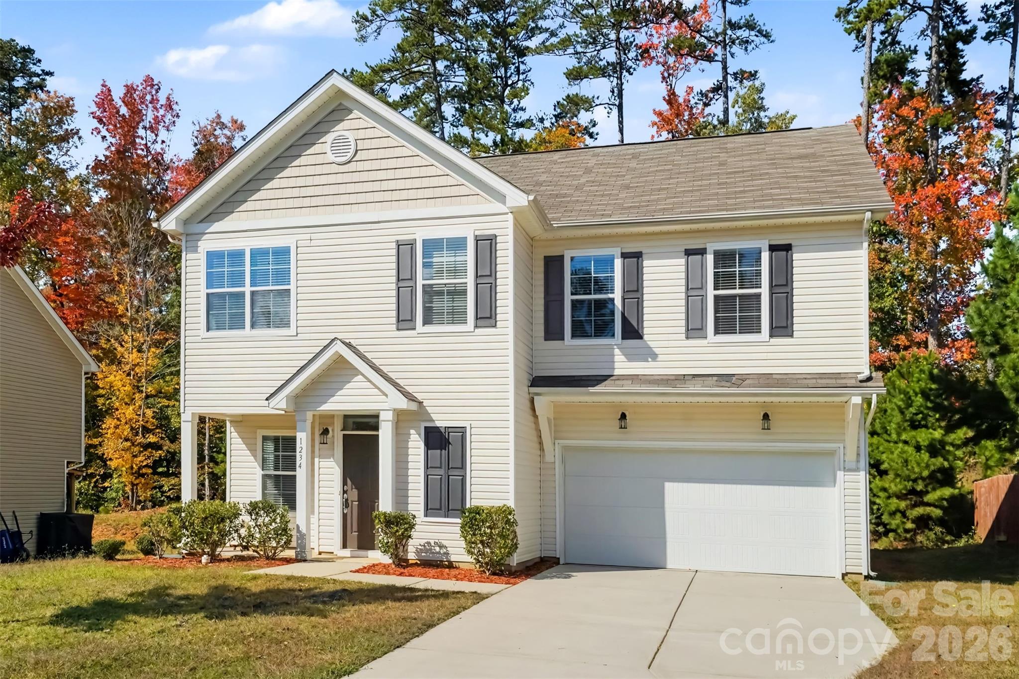 Single Family Residence at 1234 Oak Haven Drive, Salisbury, photo 2 of 30