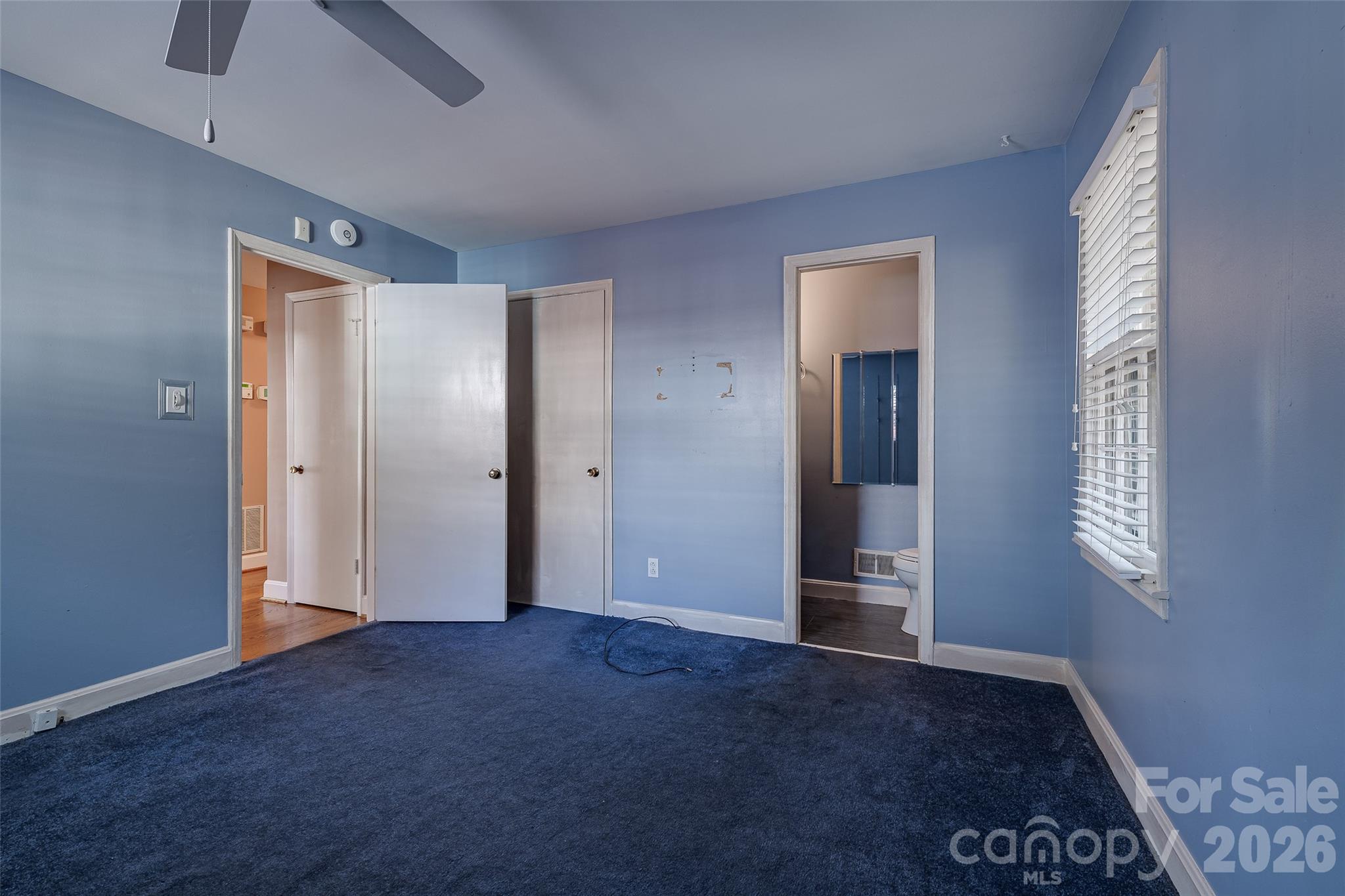 Single Family Residence at 6730 Brookcrest Drive, Charlotte, photo 15 of 29