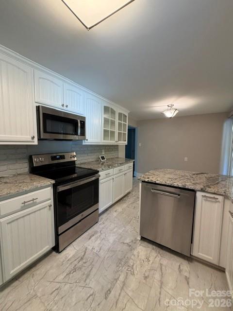 Single Family Residence at 2841 20th Street NE, Hickory, photo 10 of 18