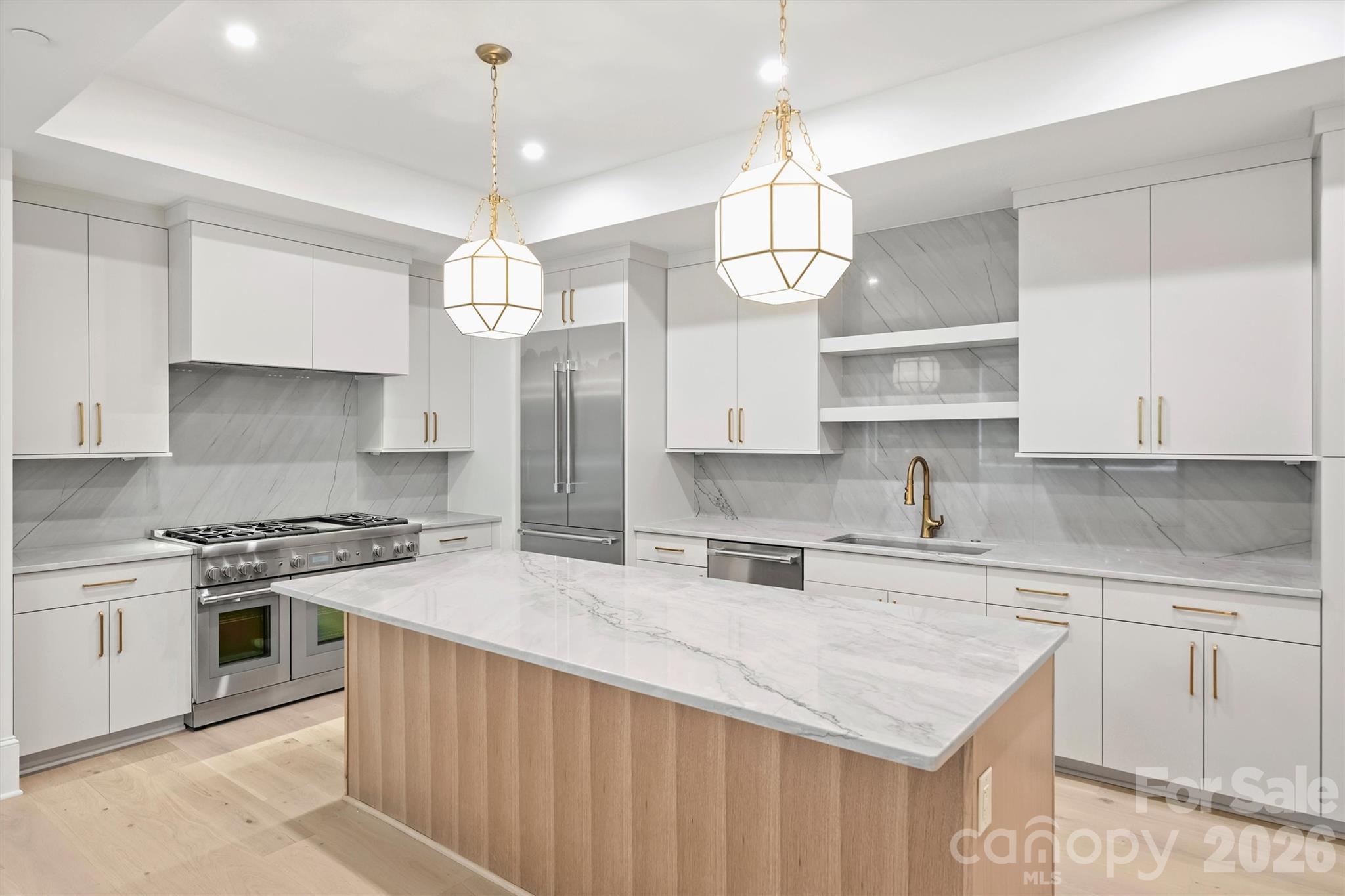 Condominium at 409 Queens Road, Charlotte, photo 7 of 48