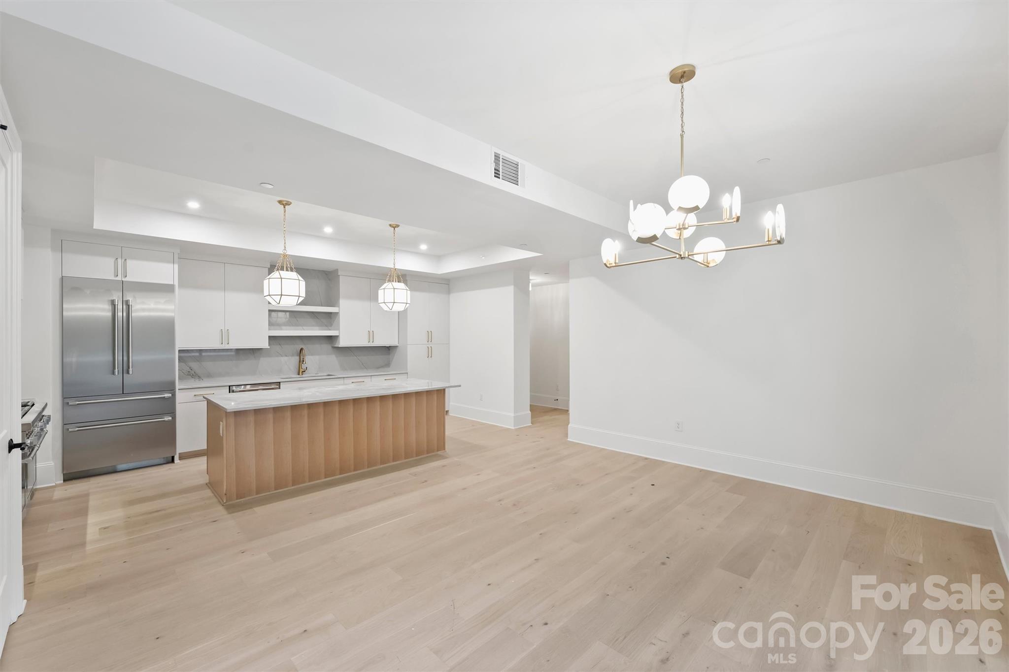 Condominium at 409 Queens Road, Charlotte, photo 15 of 48