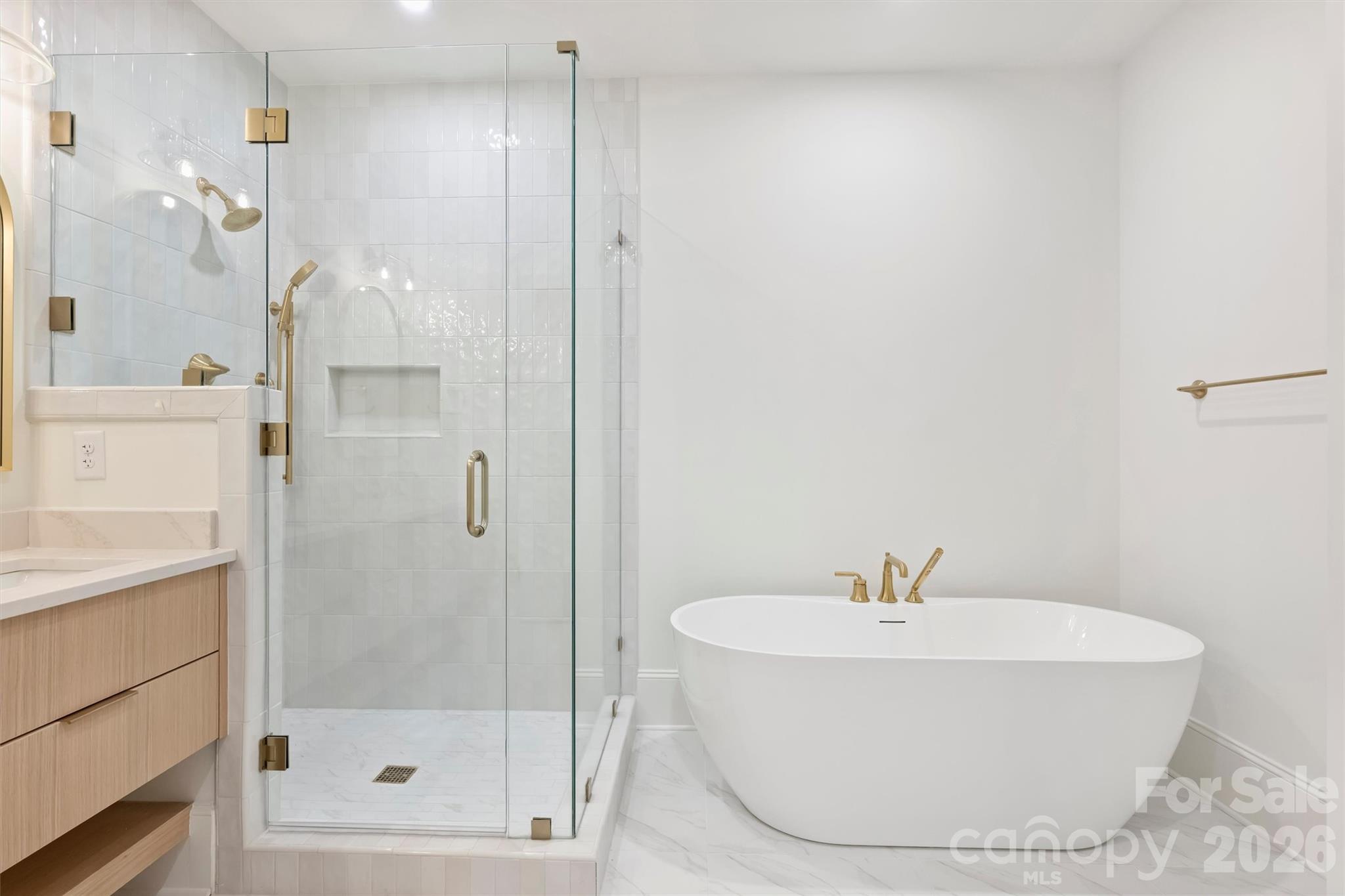 Condominium at 409 Queens Road, Charlotte, photo 27 of 48