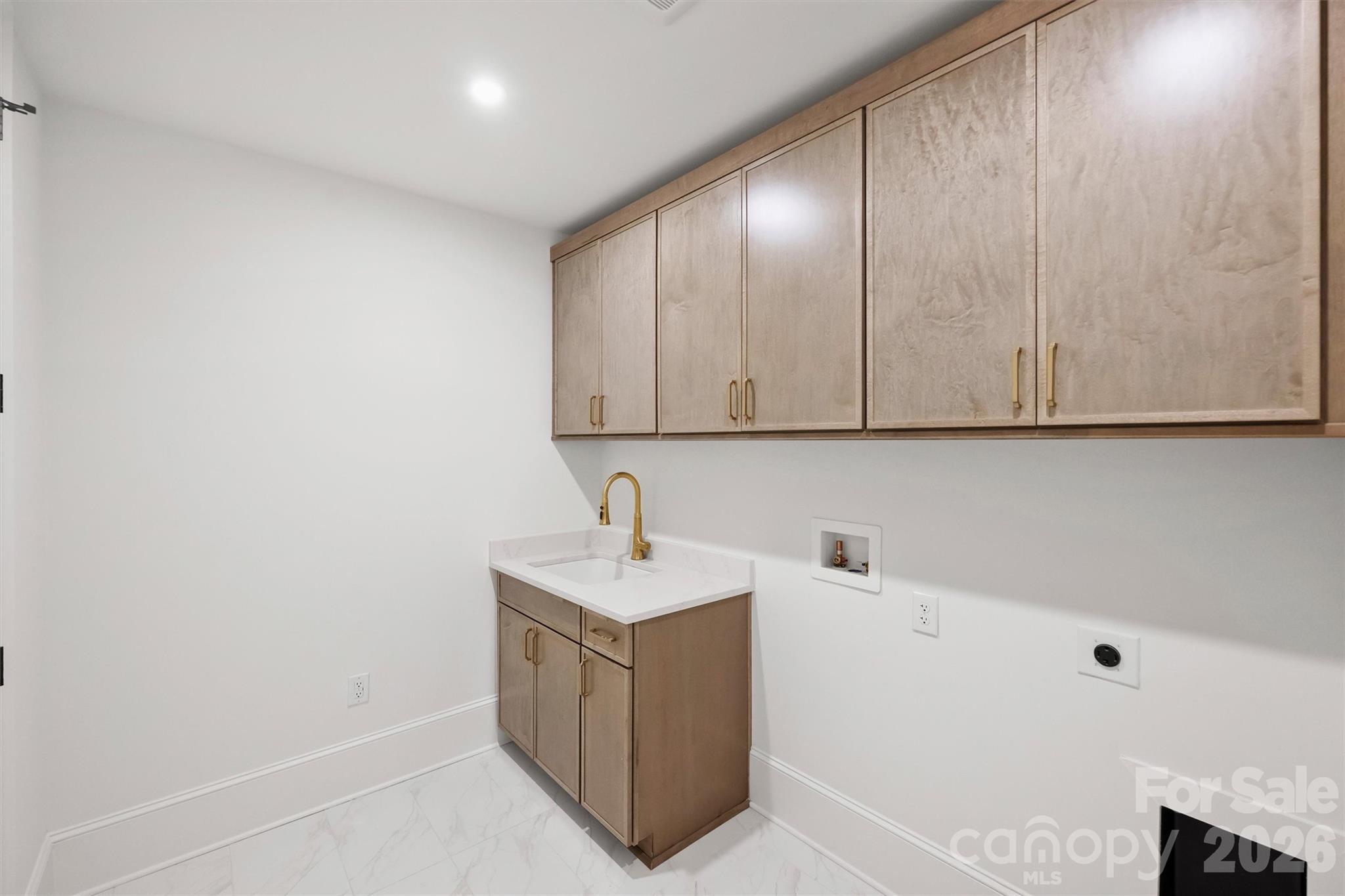 Condominium at 409 Queens Road, Charlotte, photo 41 of 48