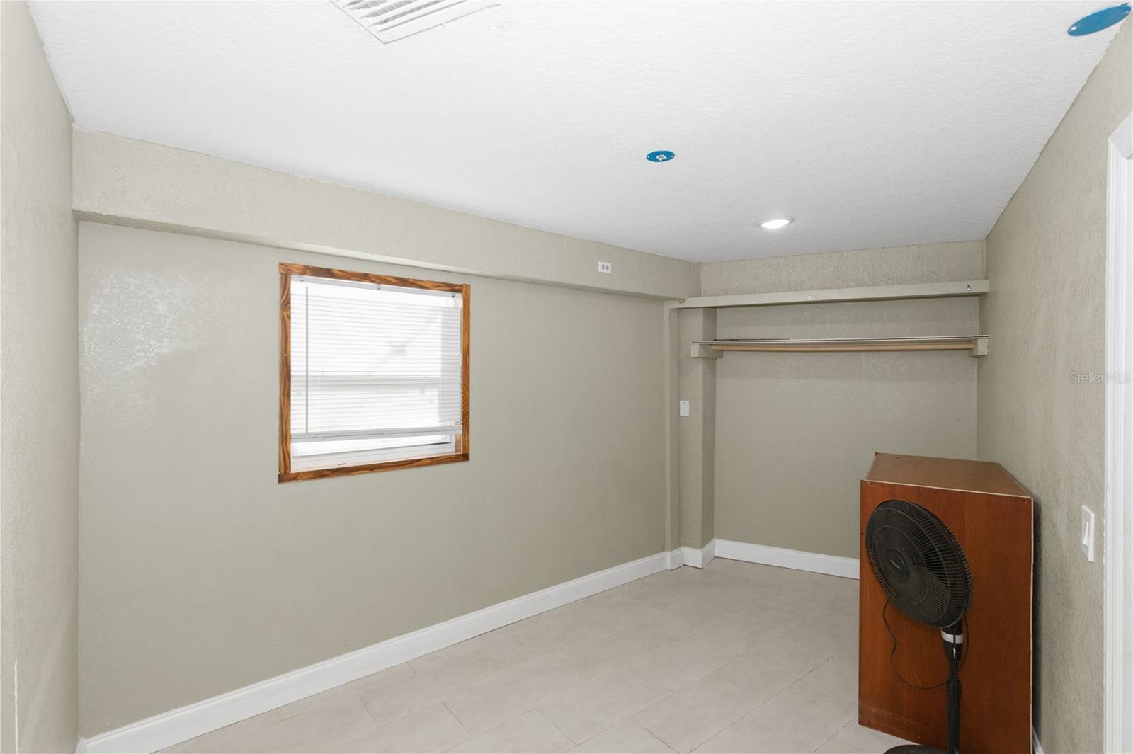 Single Family Residence at 6711 RALSTON BEACH CIR, TAMPA, photo 18 of 62