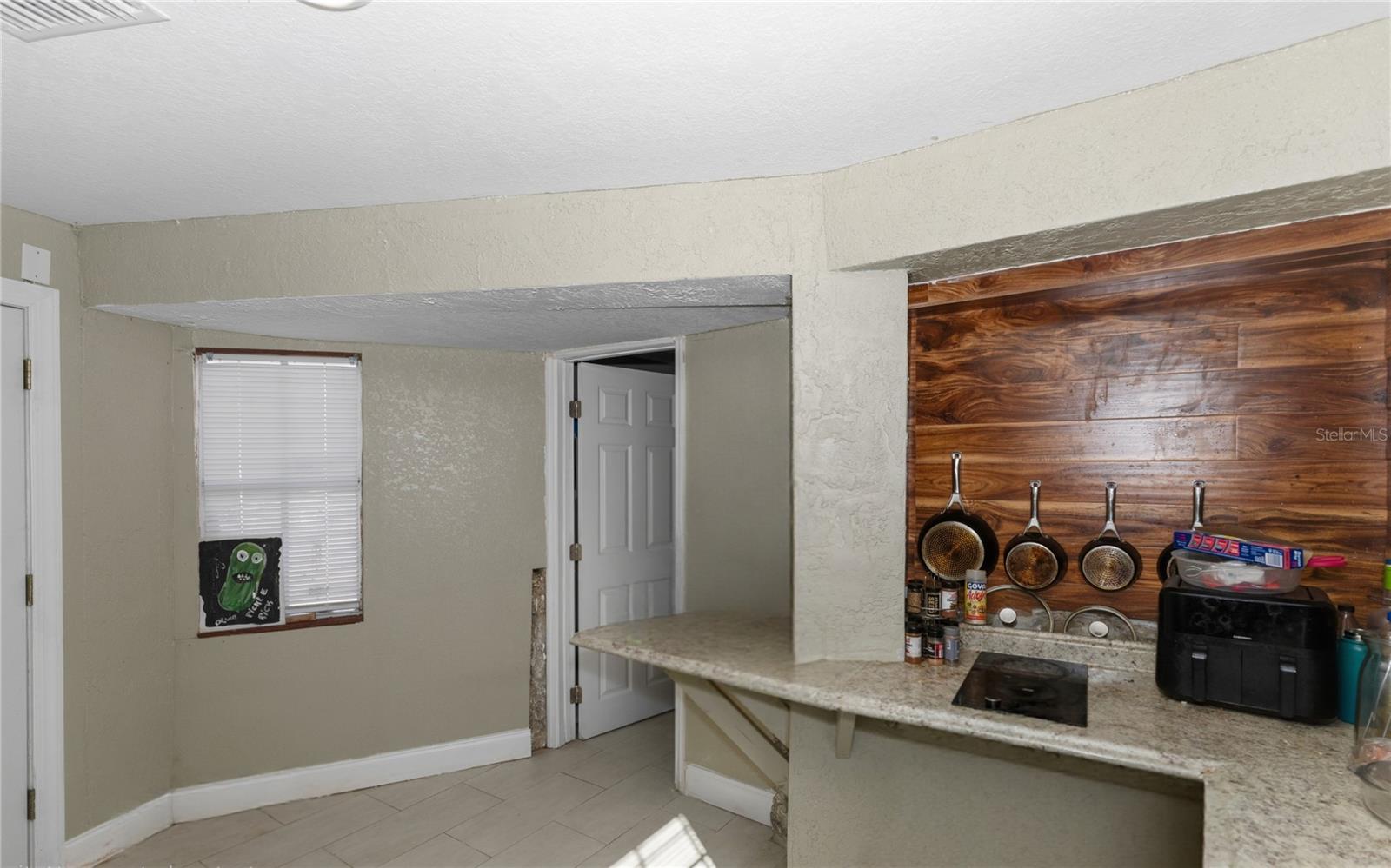 Single Family Residence at 6711 RALSTON BEACH CIR, TAMPA, photo 21 of 62