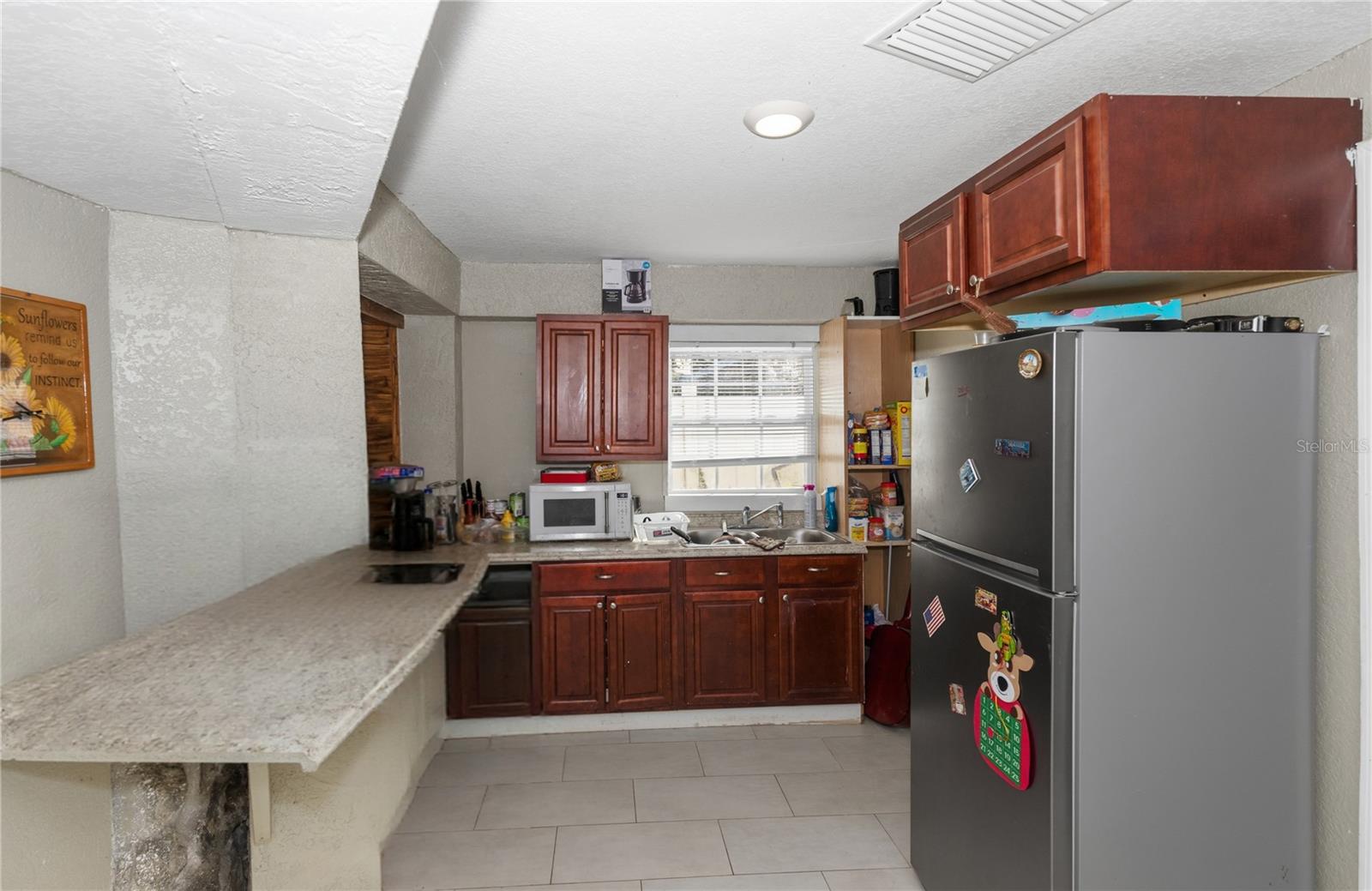 Single Family Residence at 6711 RALSTON BEACH CIR, TAMPA, photo 23 of 62