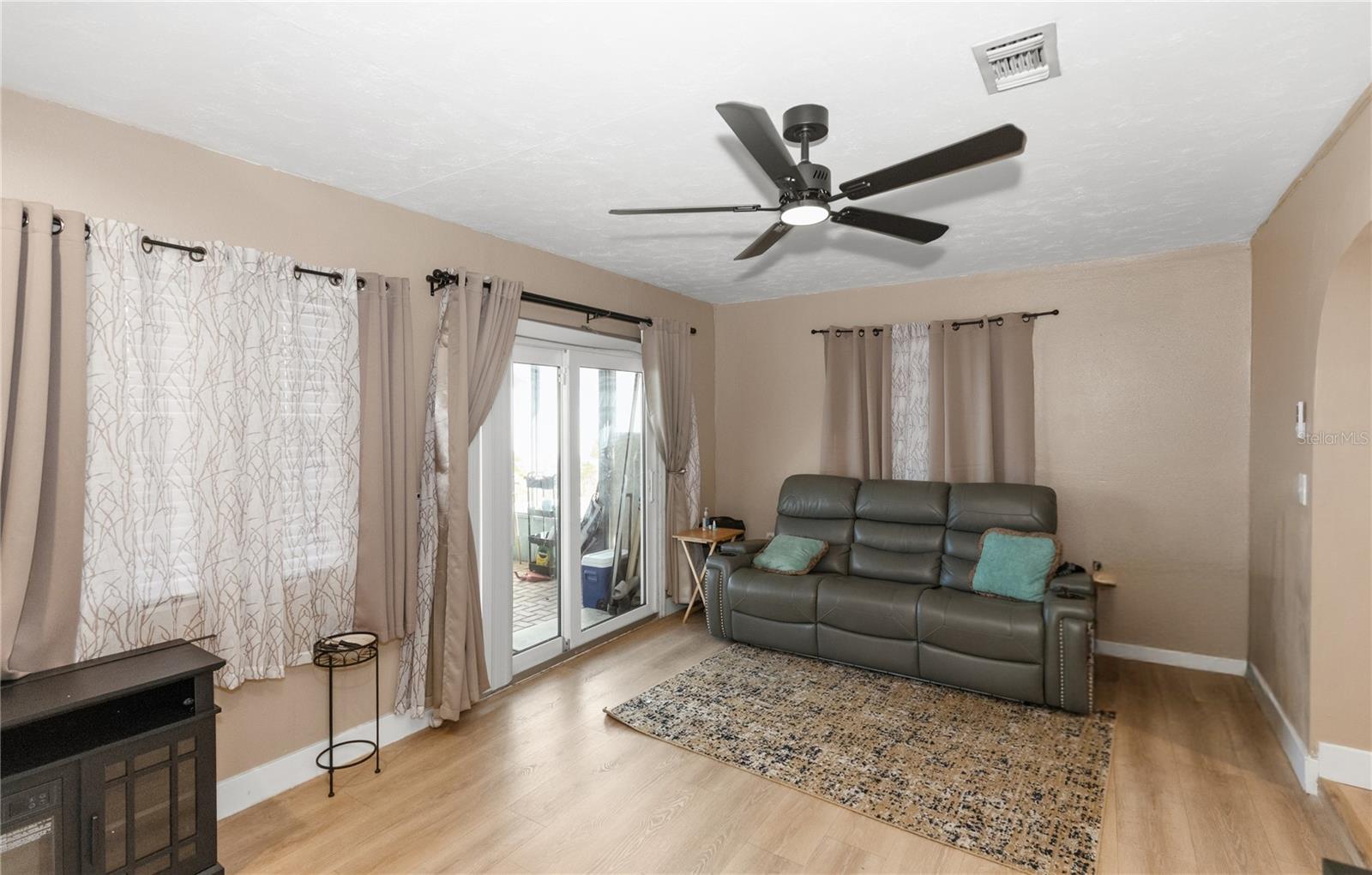 Single Family Residence at 6711 RALSTON BEACH CIR, TAMPA, photo 42 of 62