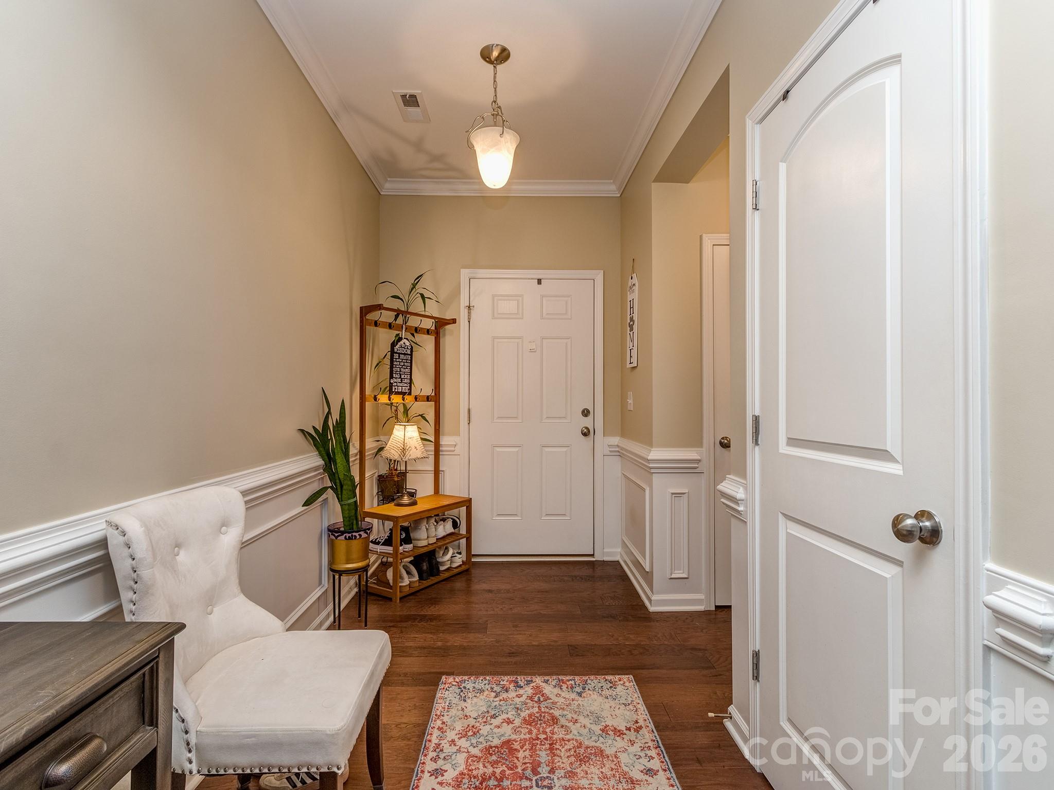 Single Family Residence at 3910 Martele Drive, Mint Hill, photo 4 of 23