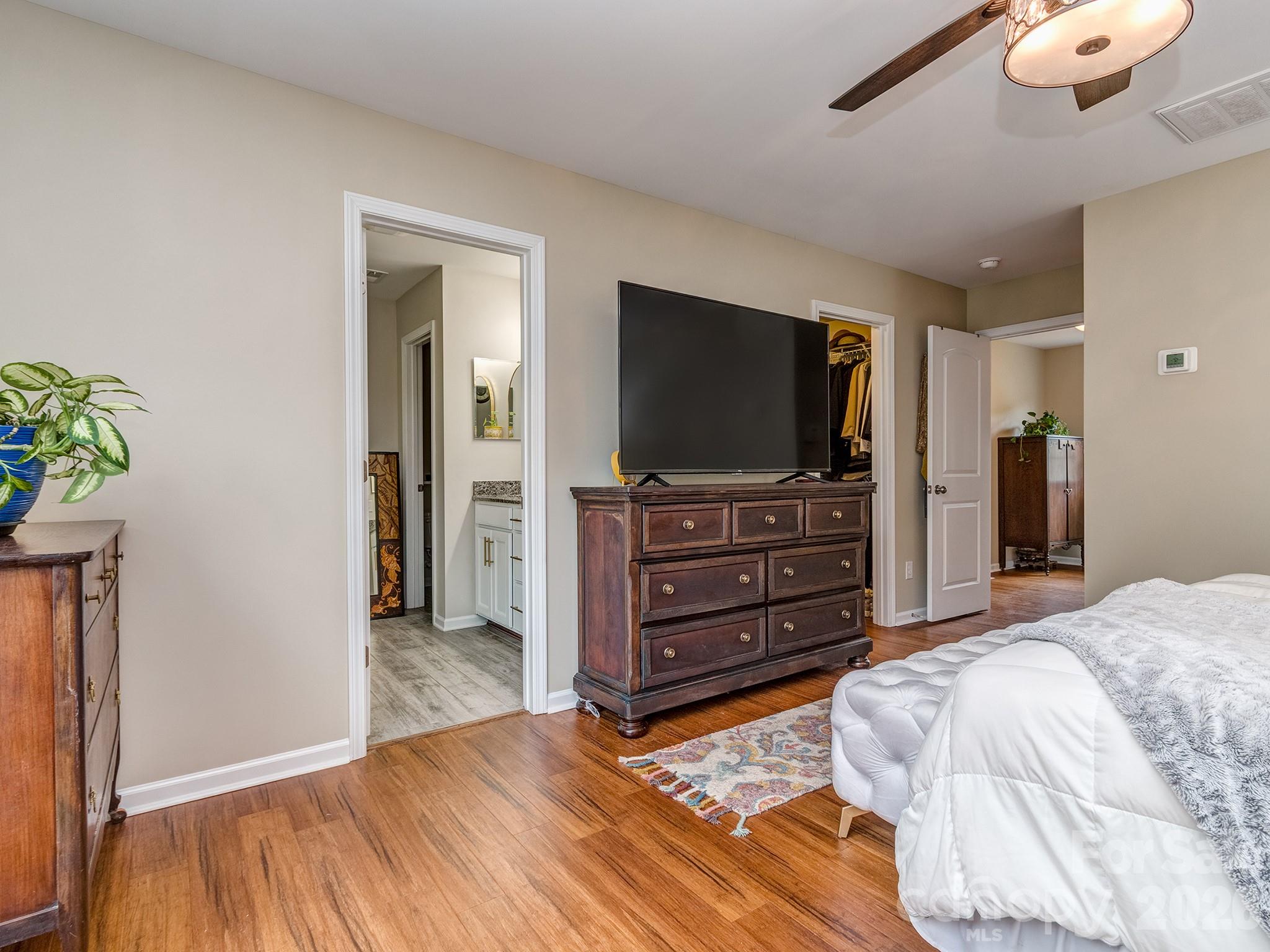 Single Family Residence at 3910 Martele Drive, Mint Hill, photo 14 of 23