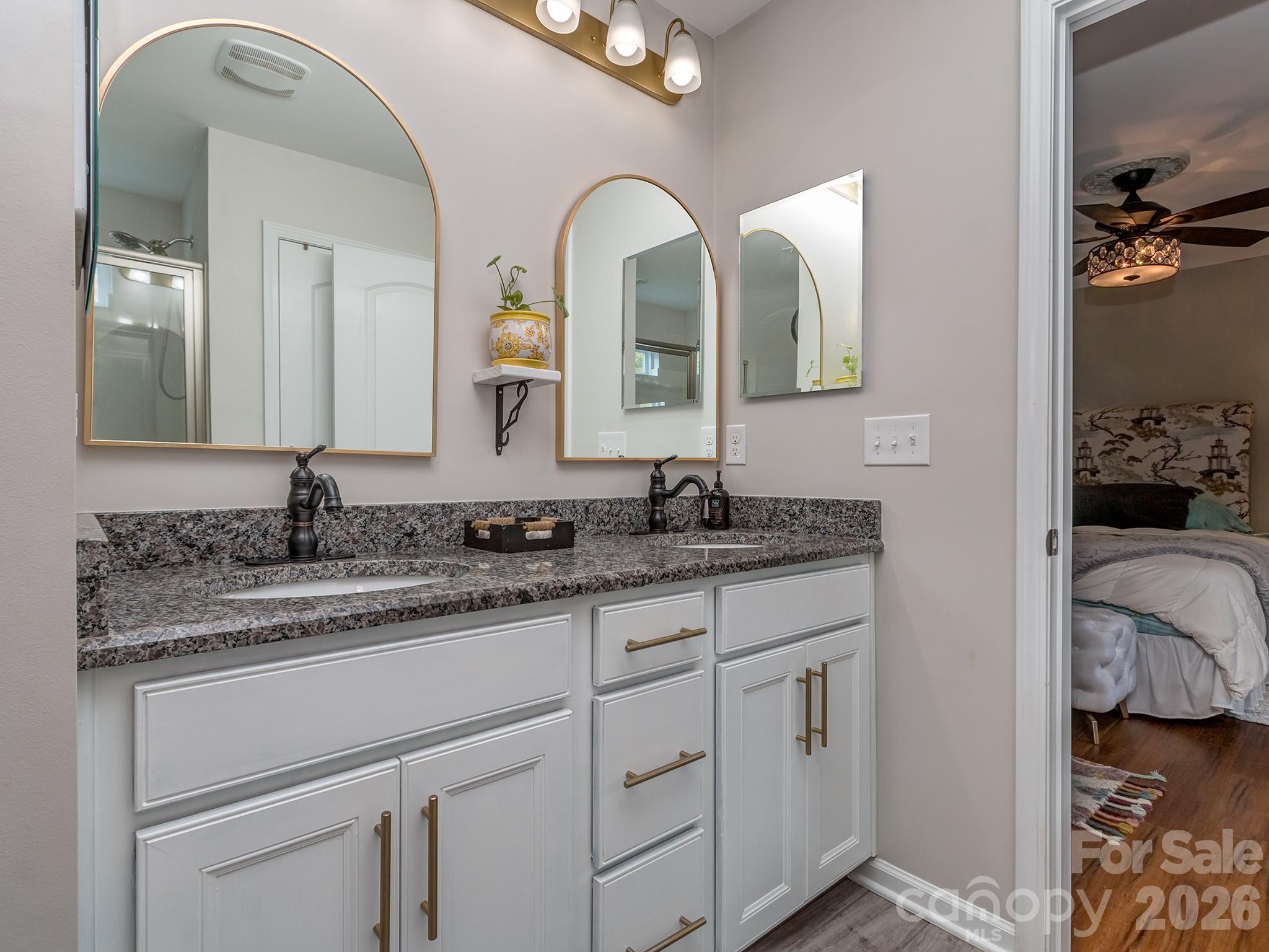 Single Family Residence at 3910 Martele Drive, Mint Hill, photo 15 of 23