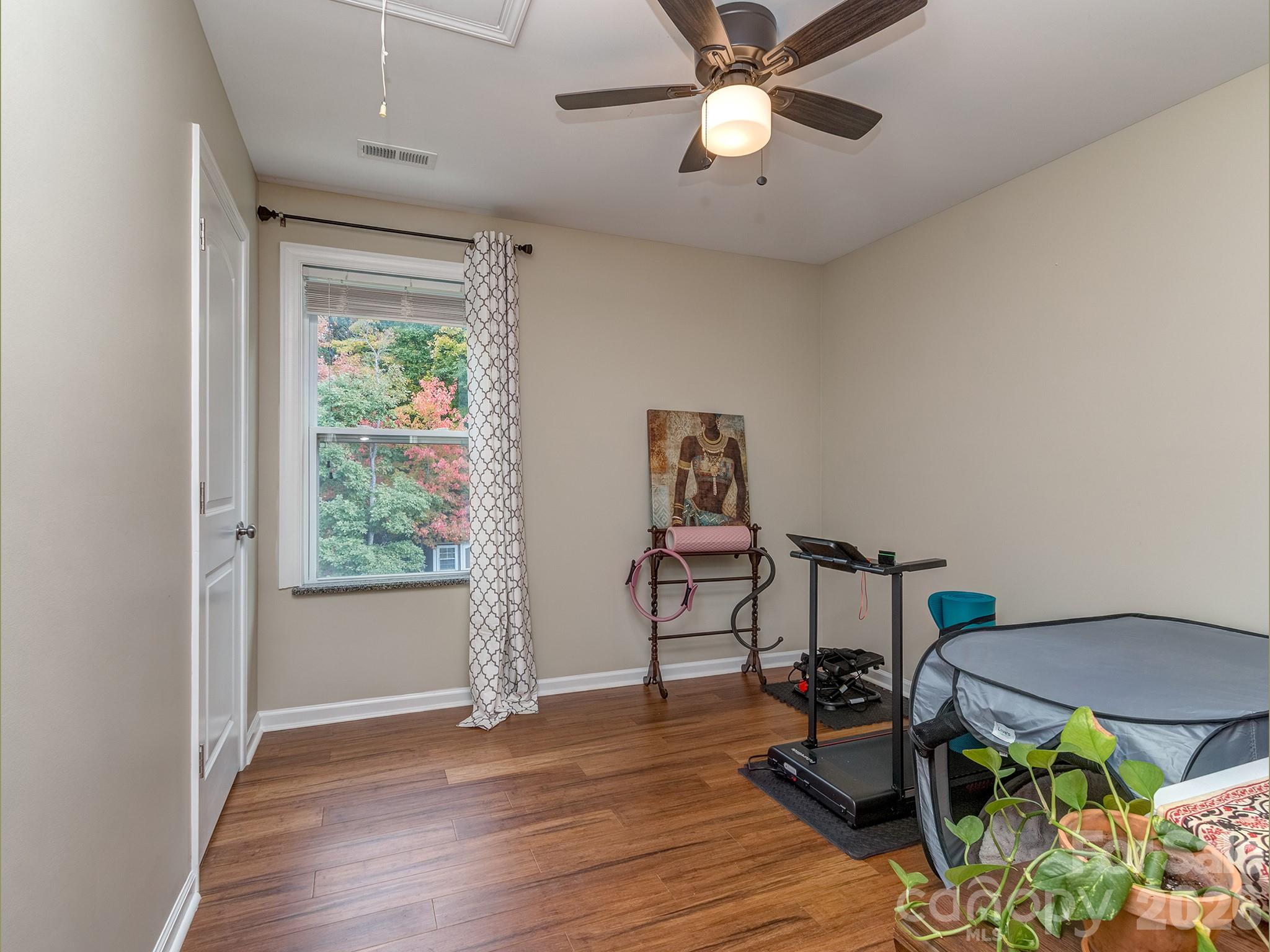 Single Family Residence at 3910 Martele Drive, Mint Hill, photo 20 of 23