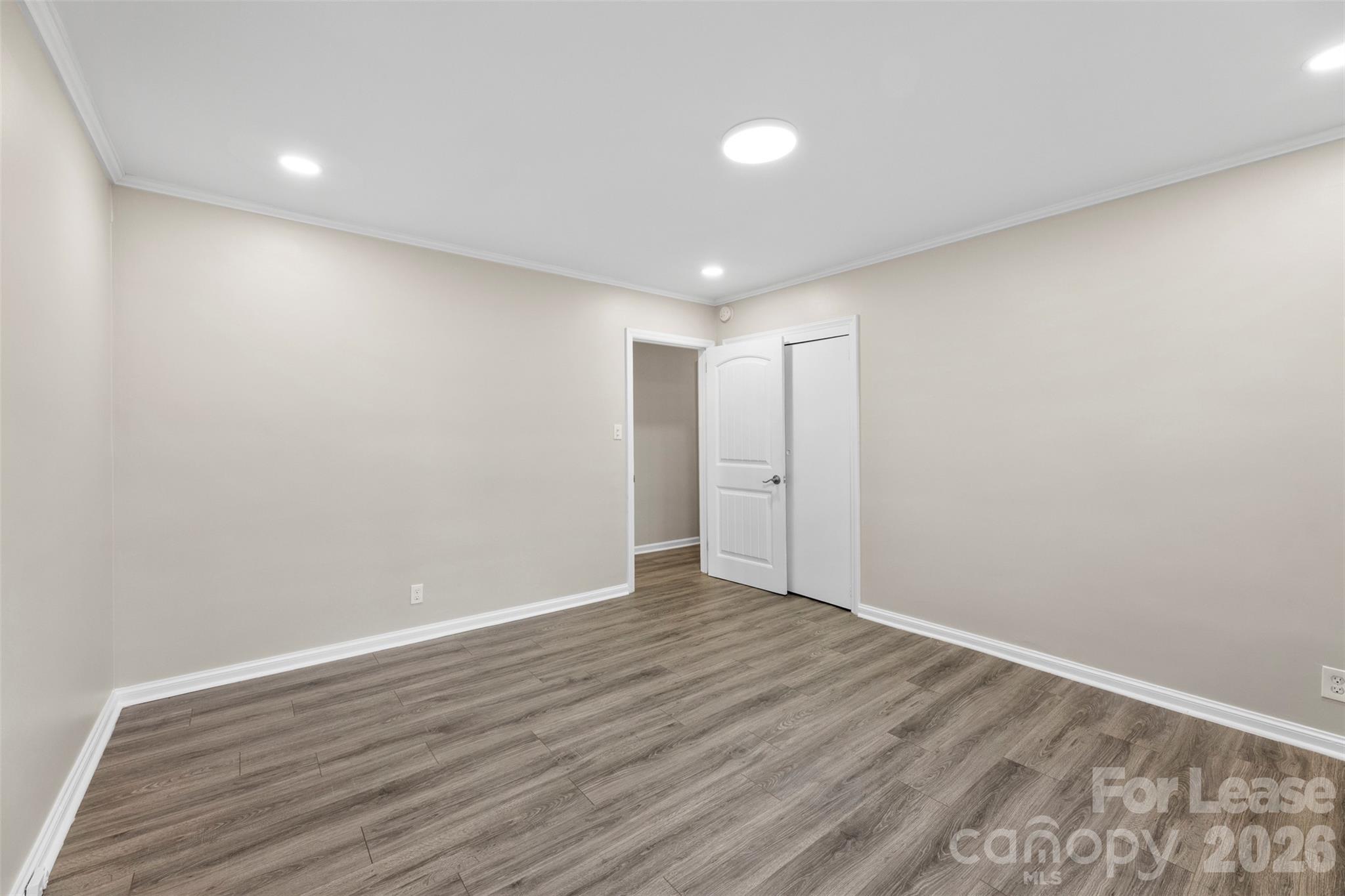 Single Family Residence at 420 Downey Place, Gastonia, photo 9 of 26