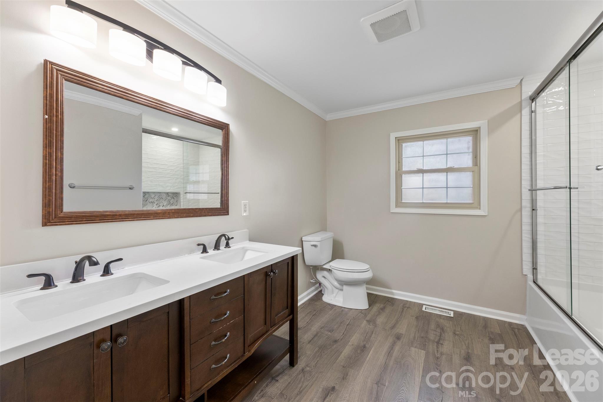 Single Family Residence at 420 Downey Place, Gastonia, photo 10 of 26