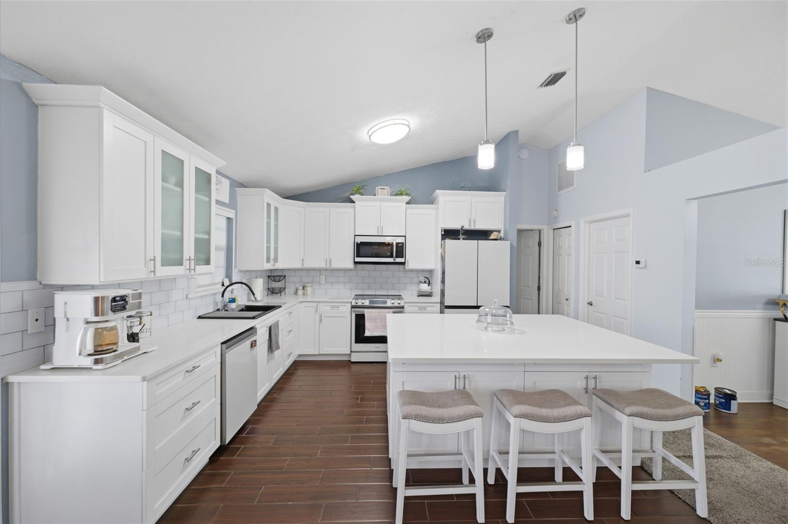 Kitchen - 3351 SE 55TH CT, OCALA