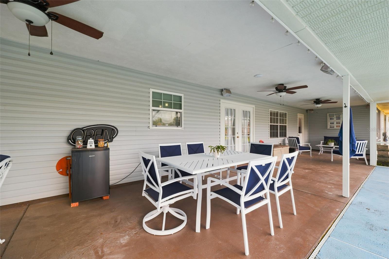 Patio - 3351 SE 55TH CT, OCALA