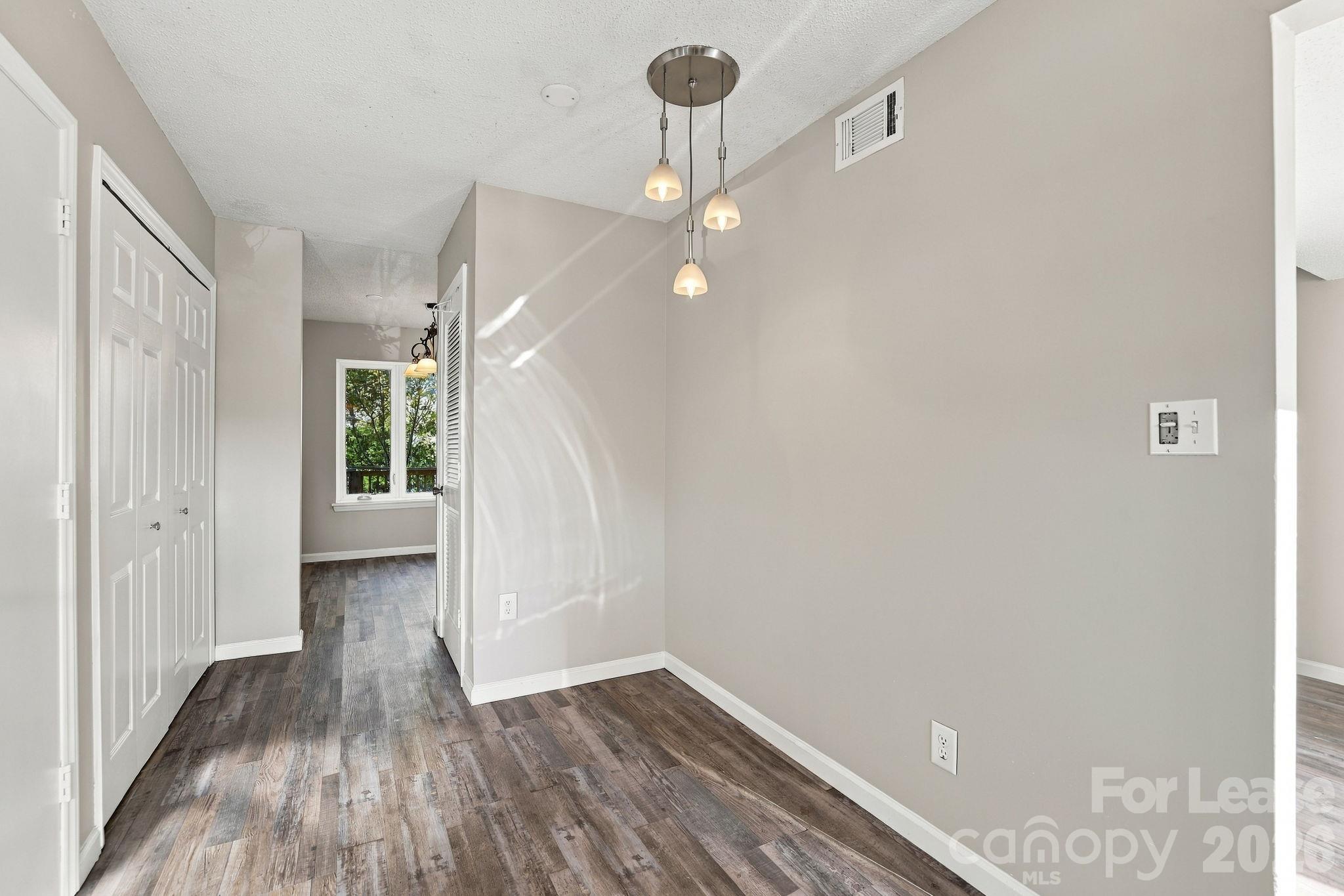 Townhouse at 6610 Point Comfort Lane, Charlotte, photo 33 of 37