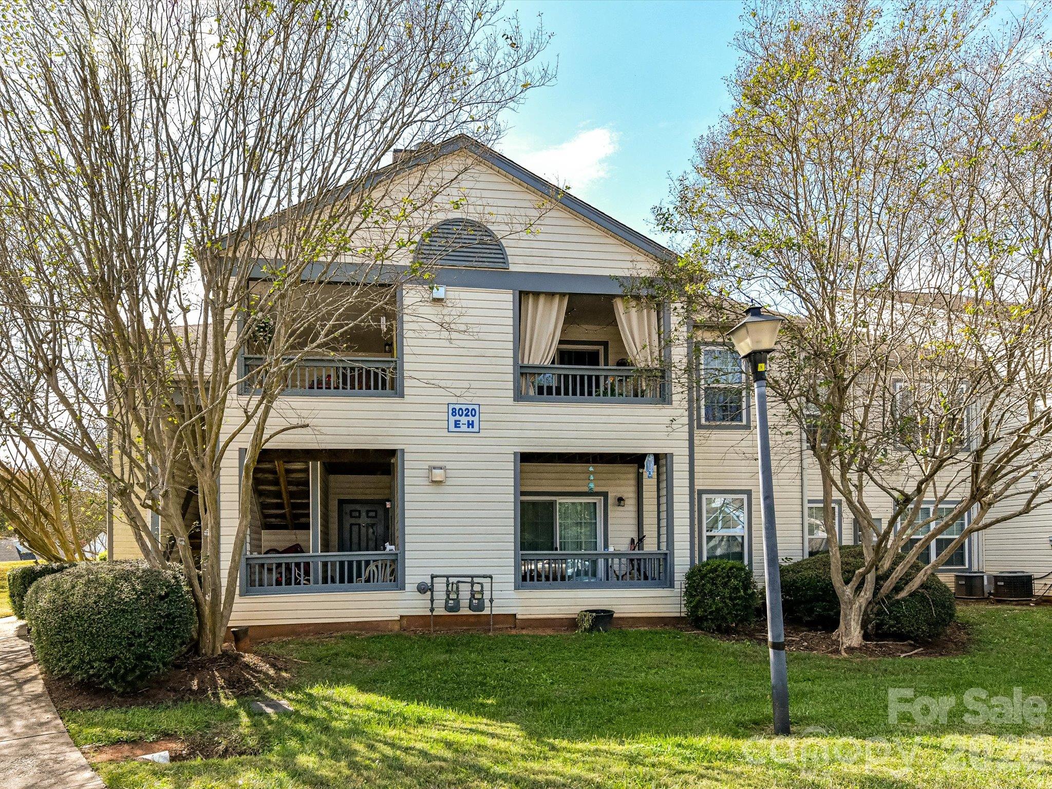8020 Tremaine Court