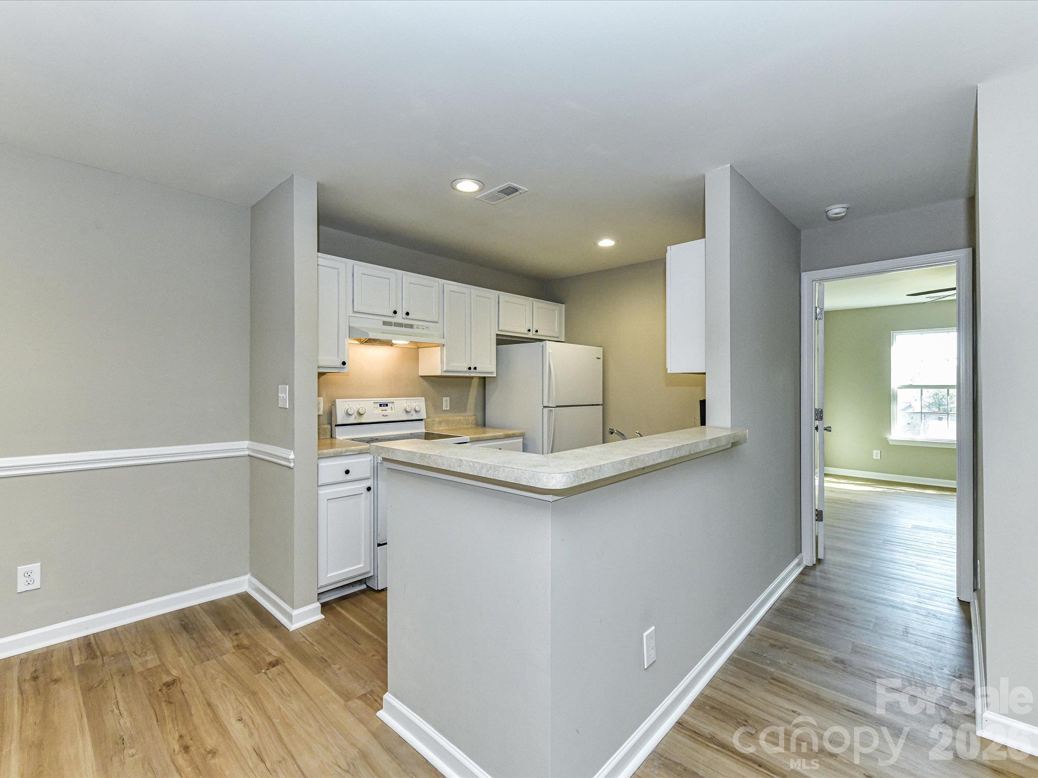Kitchen - 8020 Tremaine Court, Charlotte