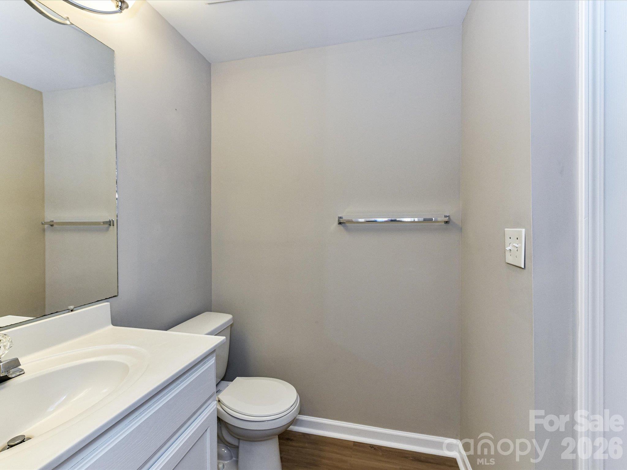 Condominium at 8020 Tremaine Court, Charlotte, photo 23 of 30