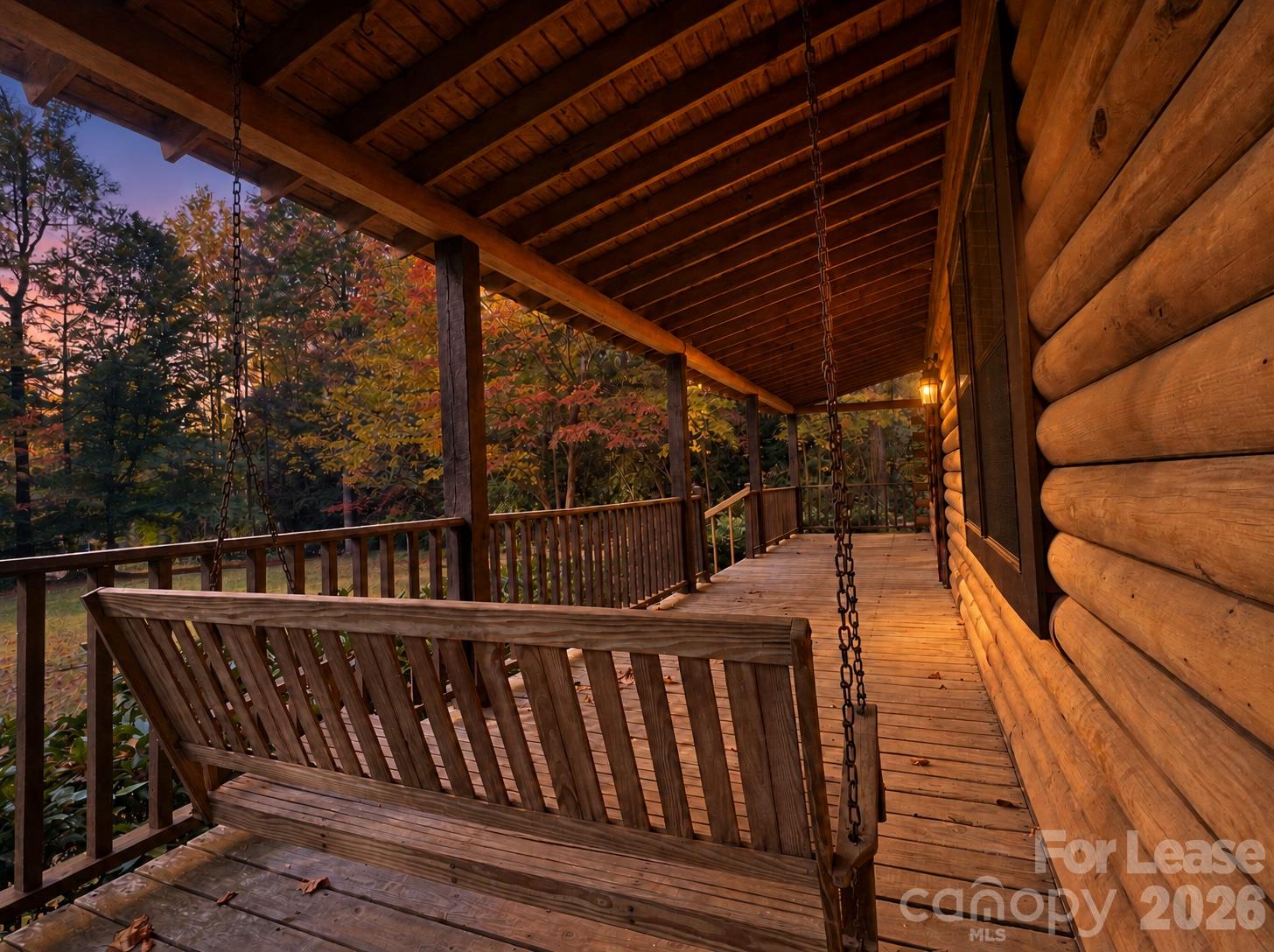 Single Family Residence at 6808 Linda Lake Drive, Charlotte, photo 2 of 29