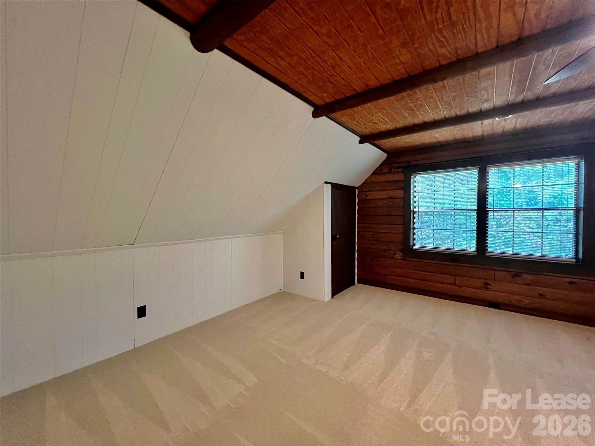 Single Family Residence at 6808 Linda Lake Drive, Charlotte, photo 23 of 29