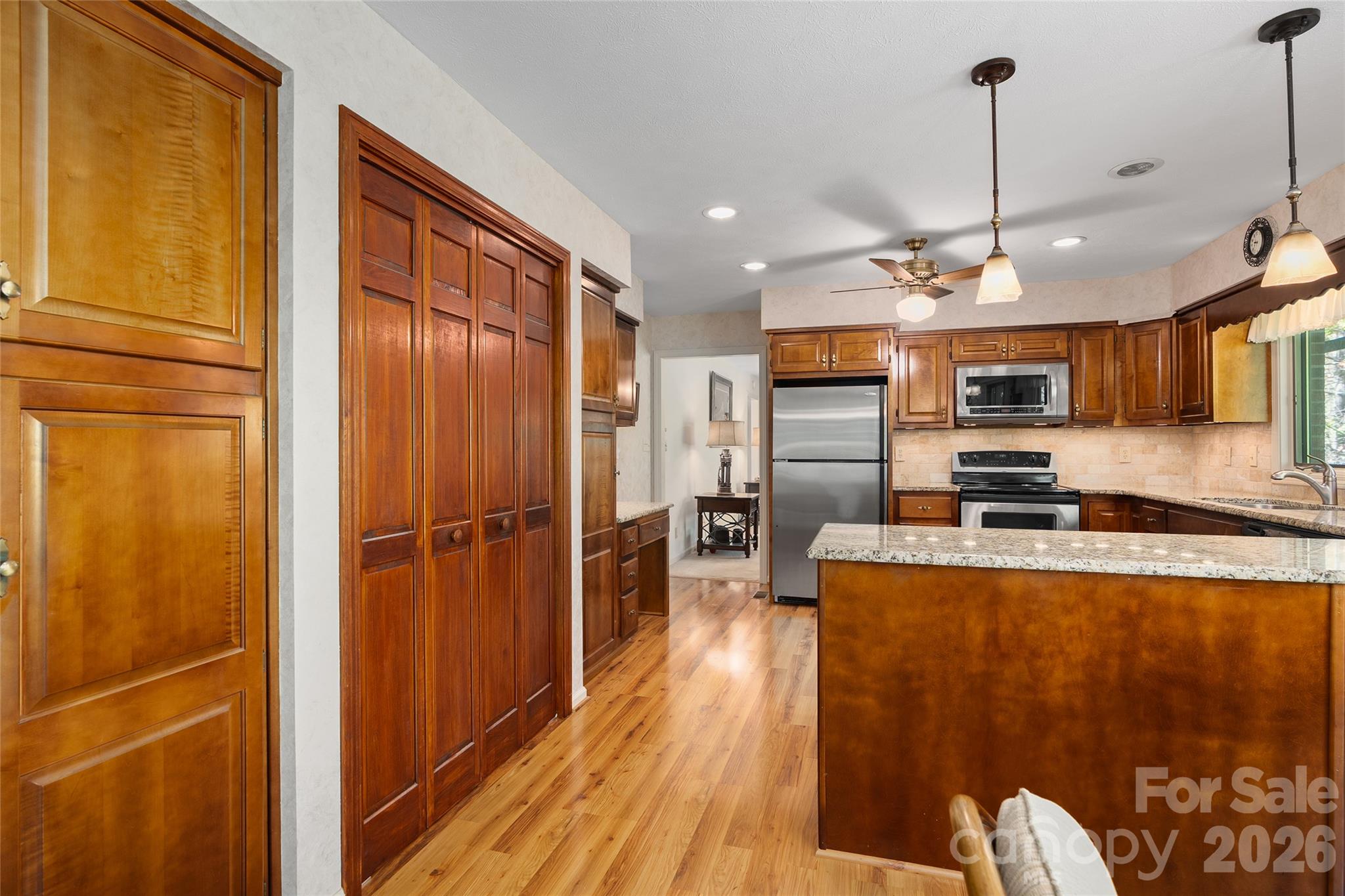 Single Family Residence at 2505 Little River Road, Hendersonville, photo 17 of 31