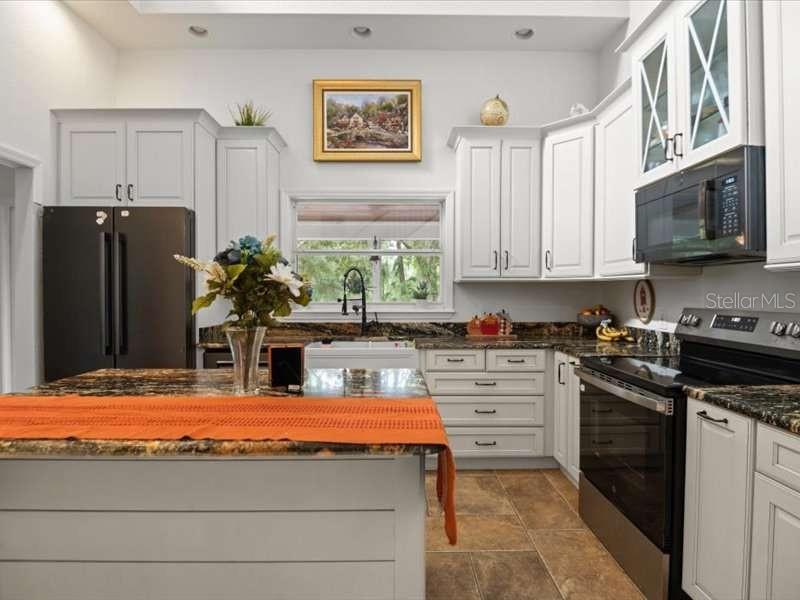 Single Family Residence at 15210 WATERLINE RD, BRADENTON, photo 18 of 64