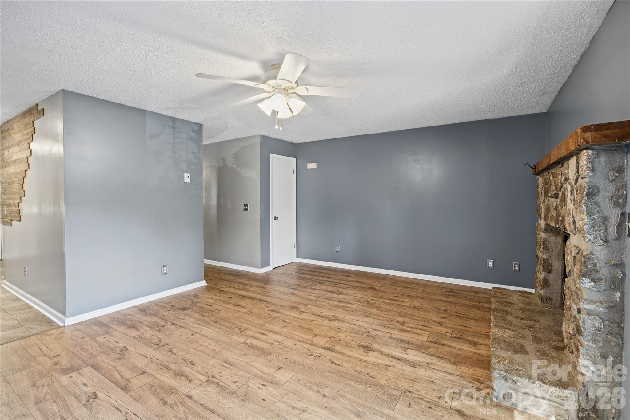 Living room - 85 Wildflower Lane, Waynesville