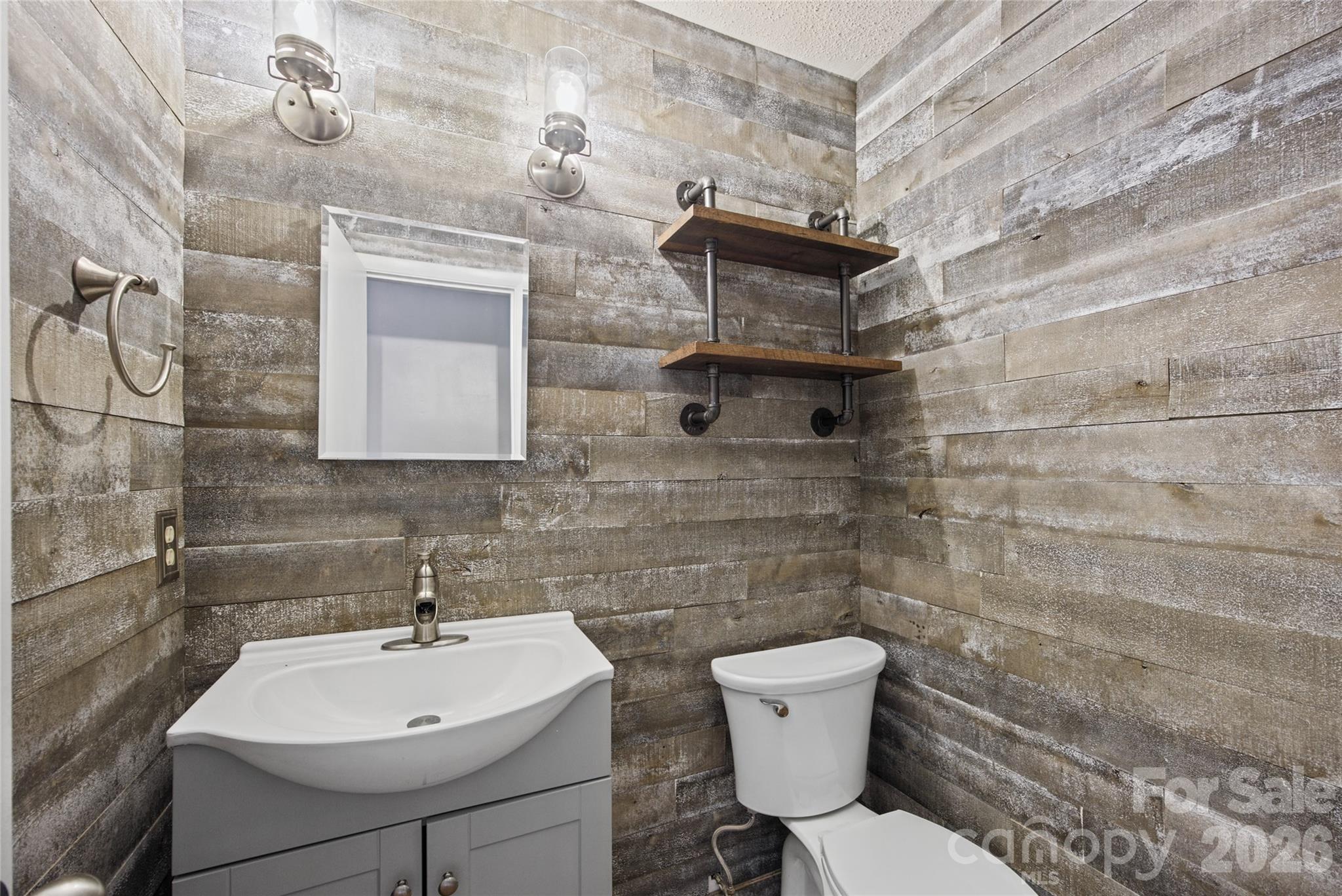 Downstairs 1/2 bathroom - 85 Wildflower Lane, Waynesville
