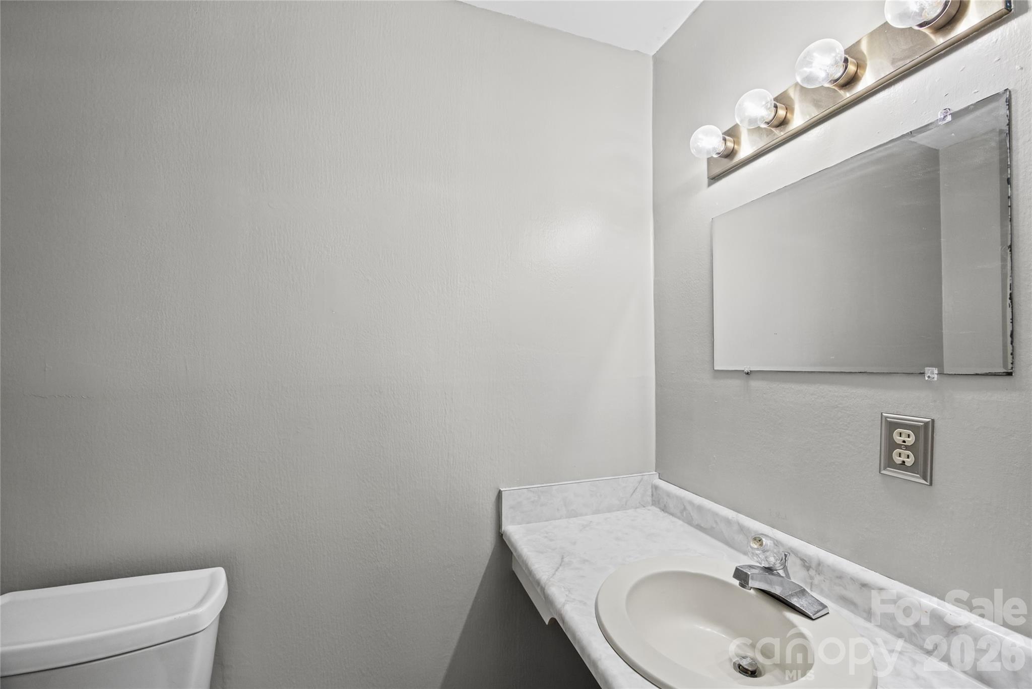 Bathroom in bedroom 2 - 85 Wildflower Lane, Waynesville