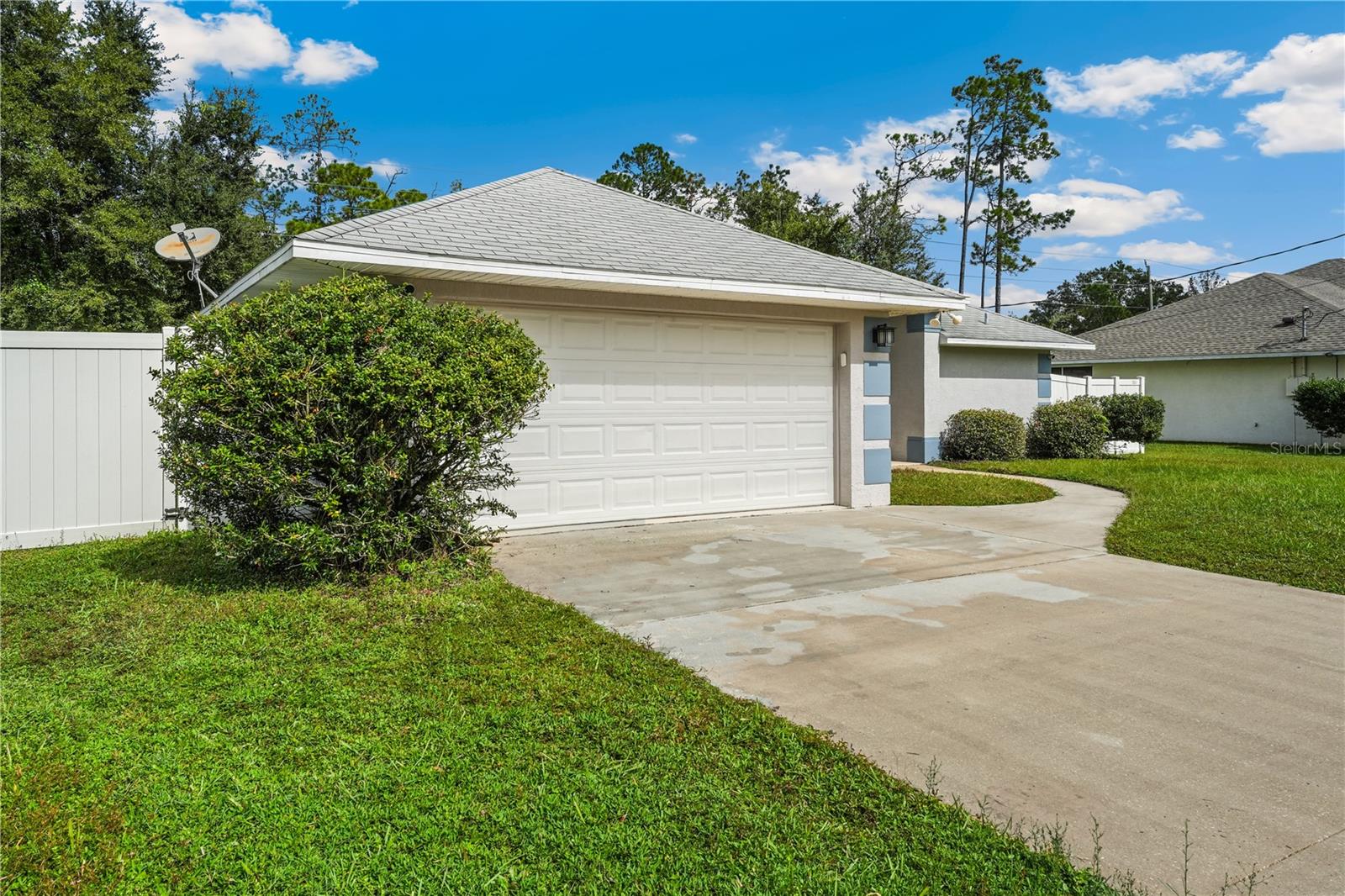 Single Family Residence at 20 RYMSHAW DR, PALM COAST, photo 2 of 23