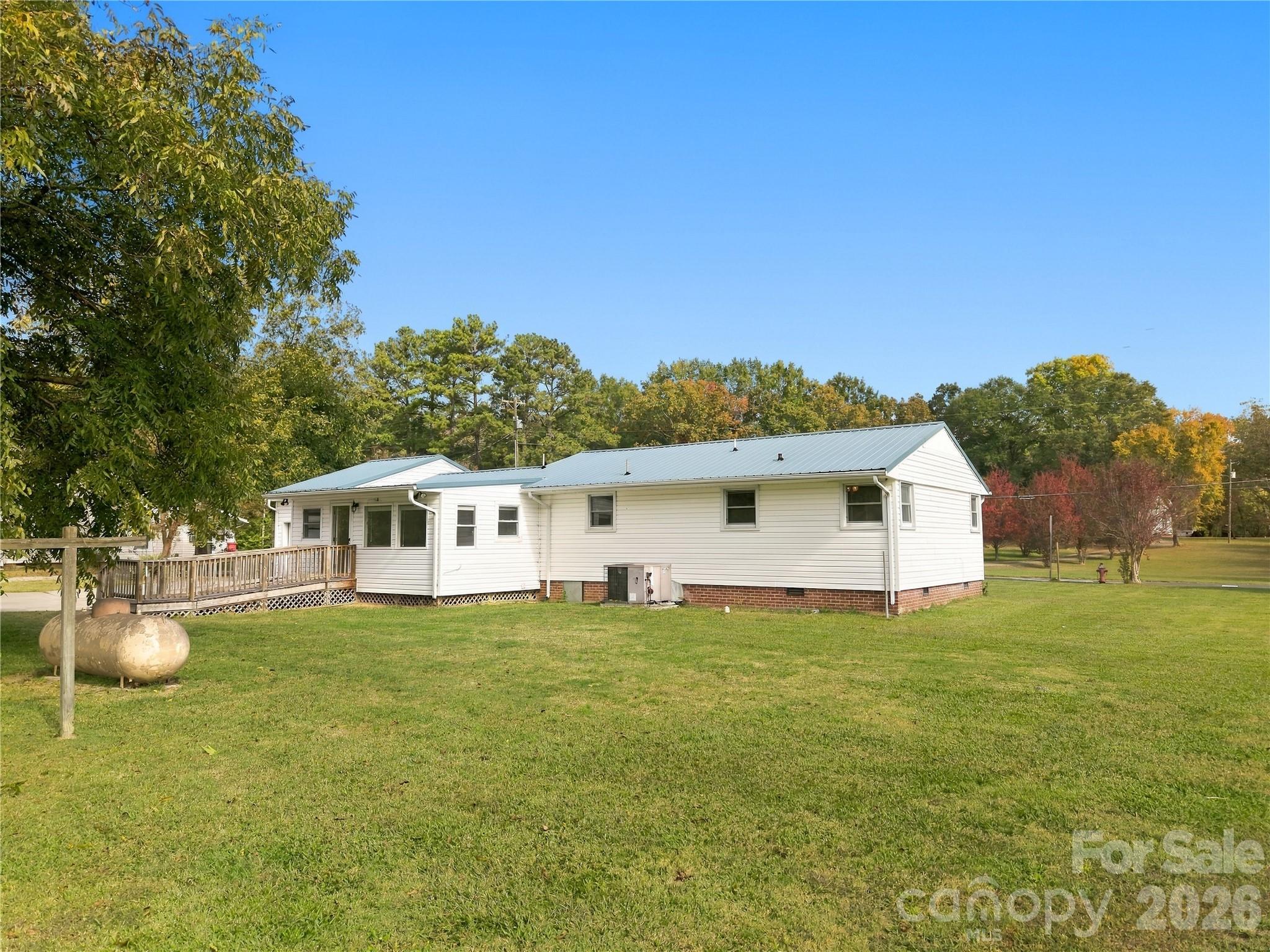 Single Family Residence at 335 Plank Road, Wadesboro, photo 37 of 48