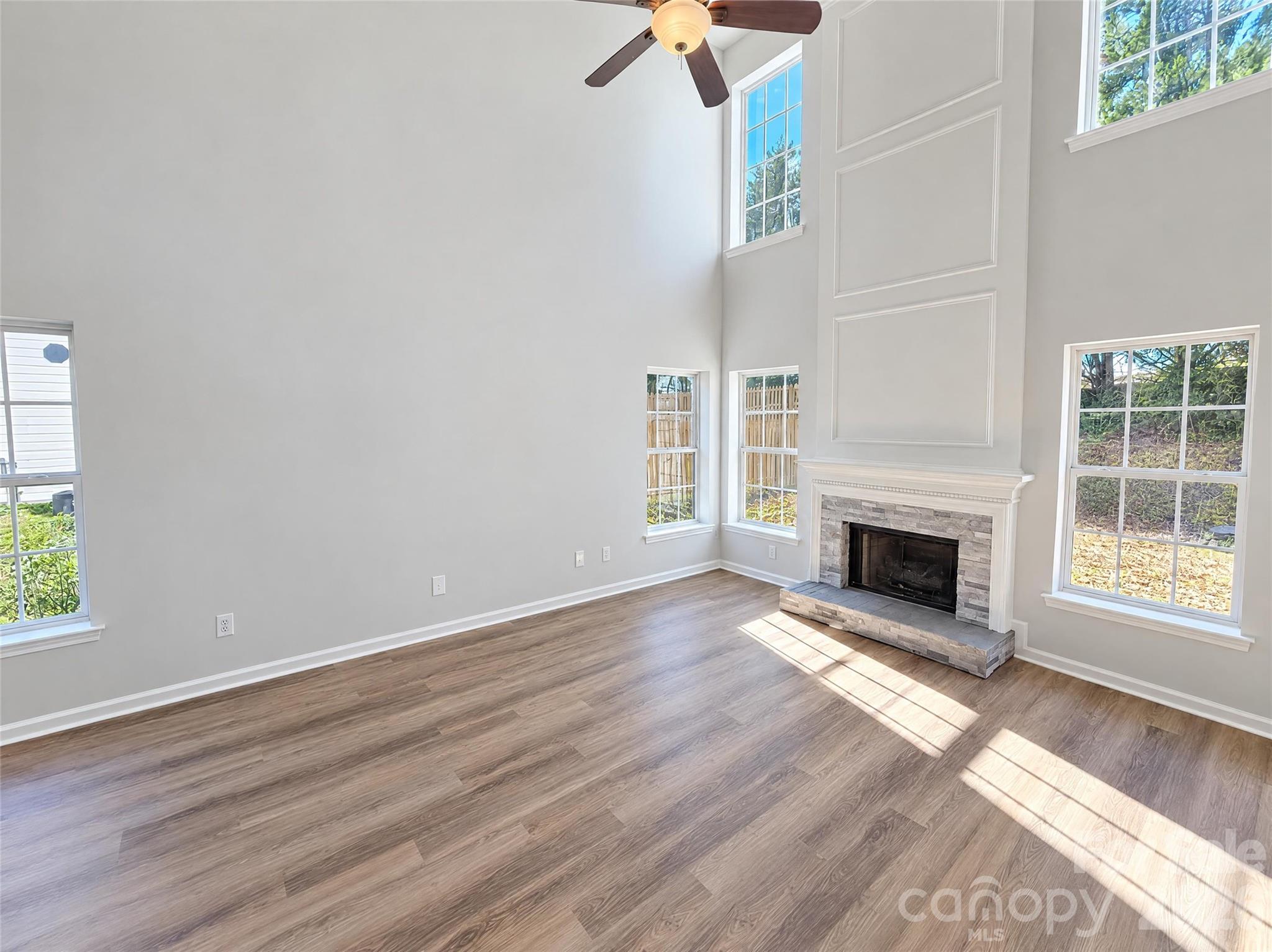 Single Family Residence at 10809 Northgate Trail Drive, Charlotte, photo 11 of 29