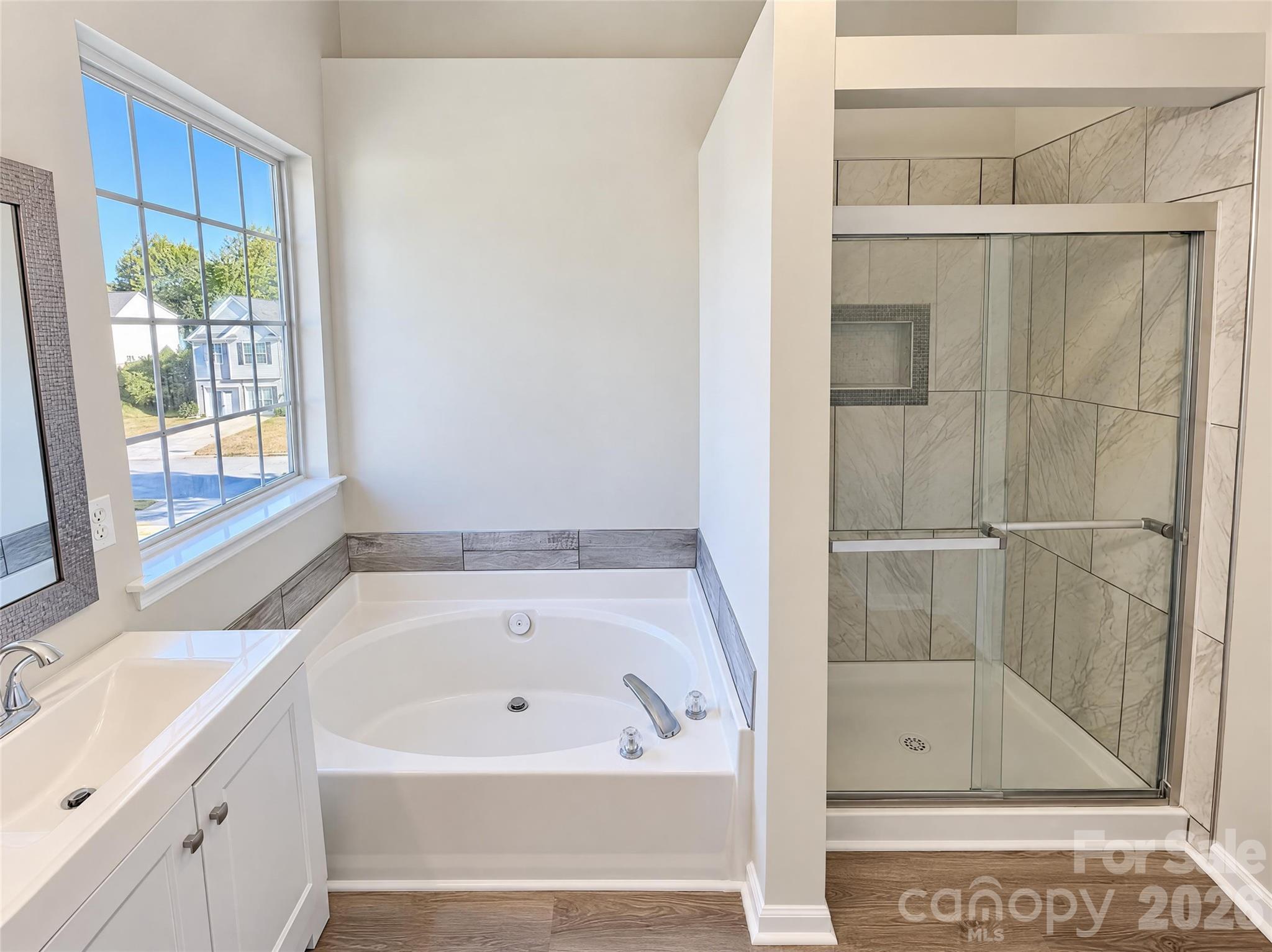 Single Family Residence at 10809 Northgate Trail Drive, Charlotte, photo 17 of 29