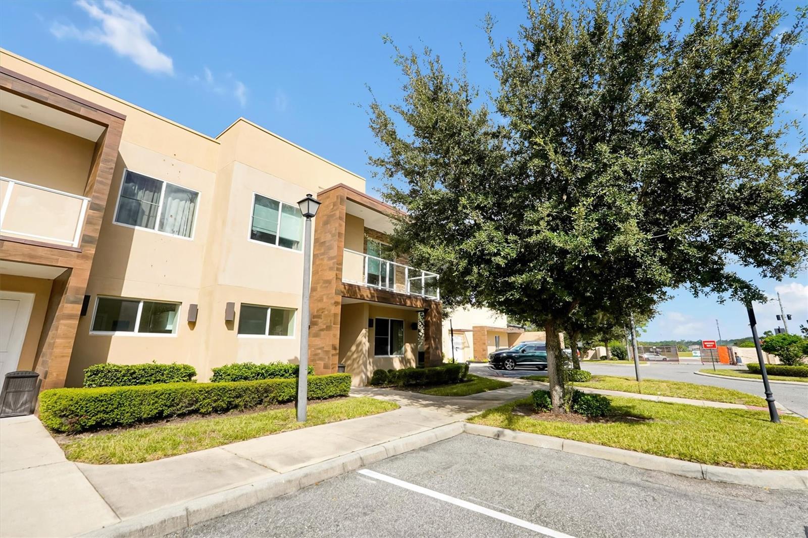 Townhouse at 7601 RECIFE DR, KISSIMMEE, photo 3 of 49