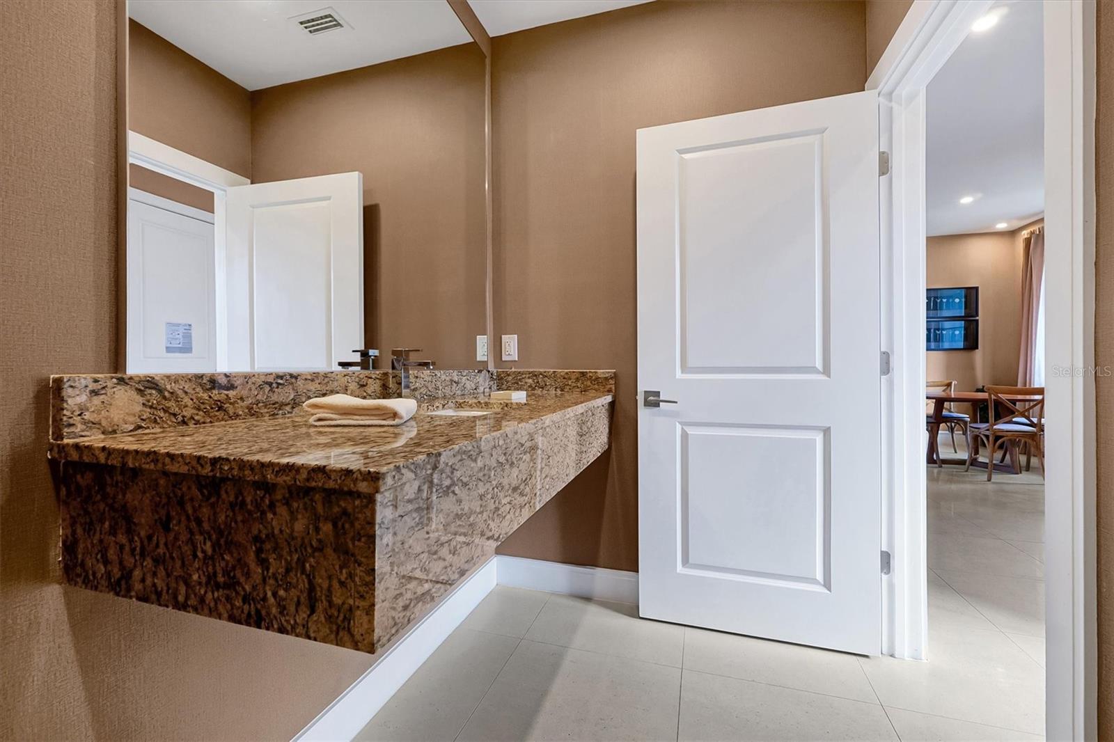 Townhouse at 7601 RECIFE DR, KISSIMMEE, photo 17 of 49