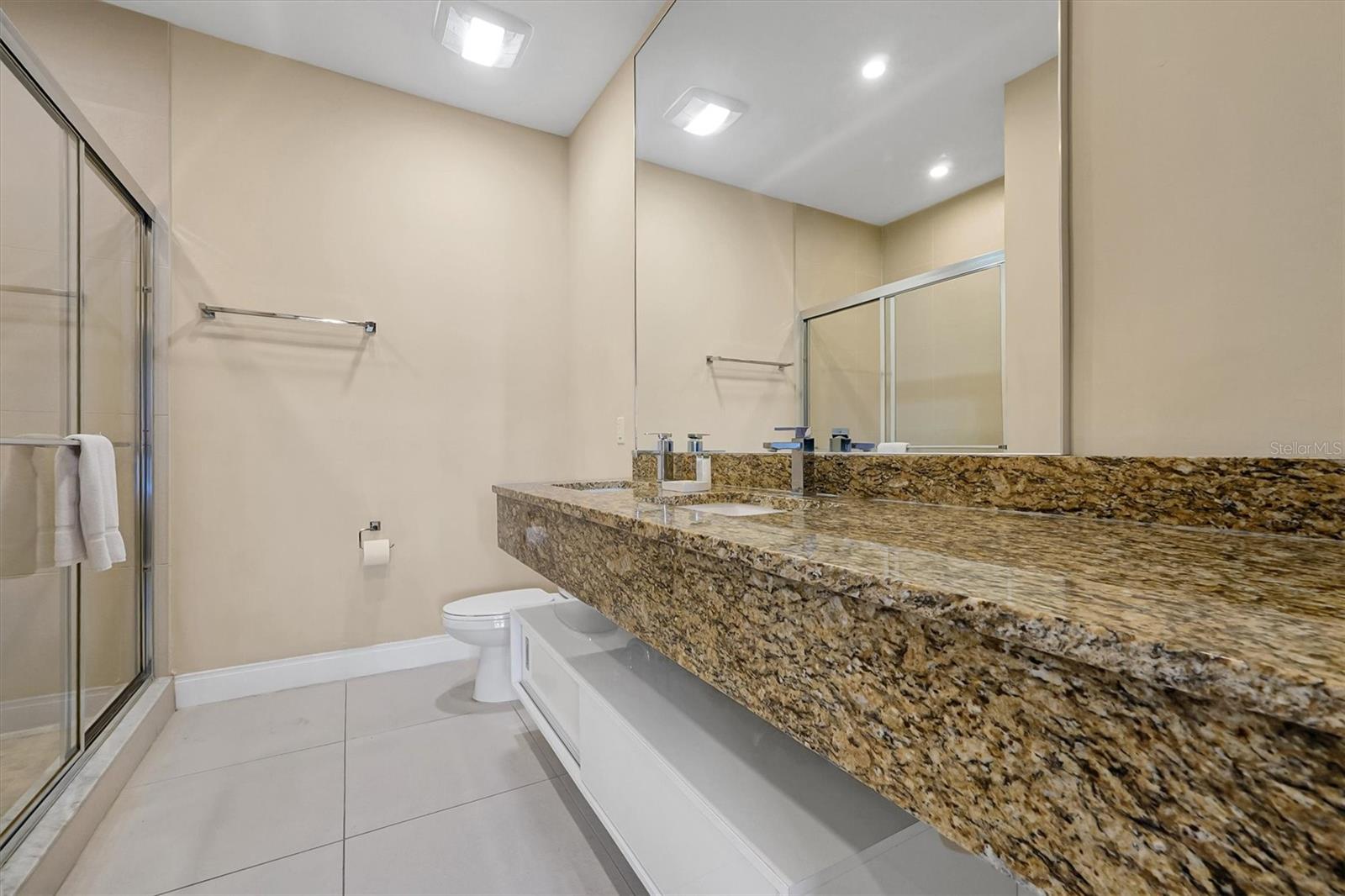 Townhouse at 7601 RECIFE DR, KISSIMMEE, photo 22 of 49