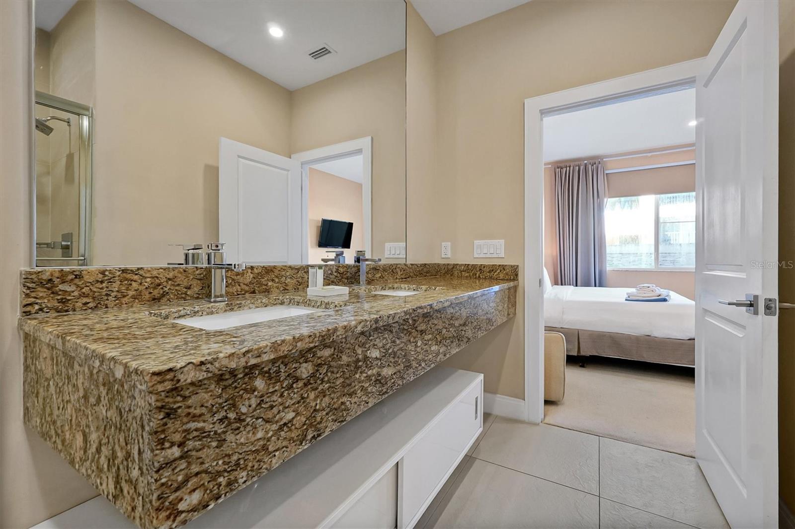 Townhouse at 7601 RECIFE DR, KISSIMMEE, photo 23 of 49