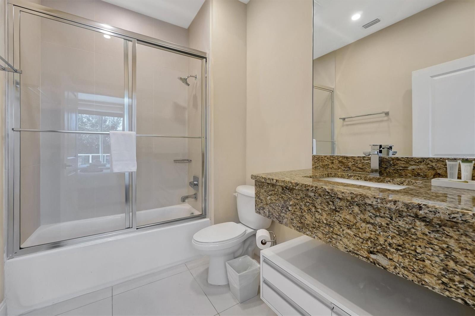 Townhouse at 7601 RECIFE DR, KISSIMMEE, photo 34 of 49