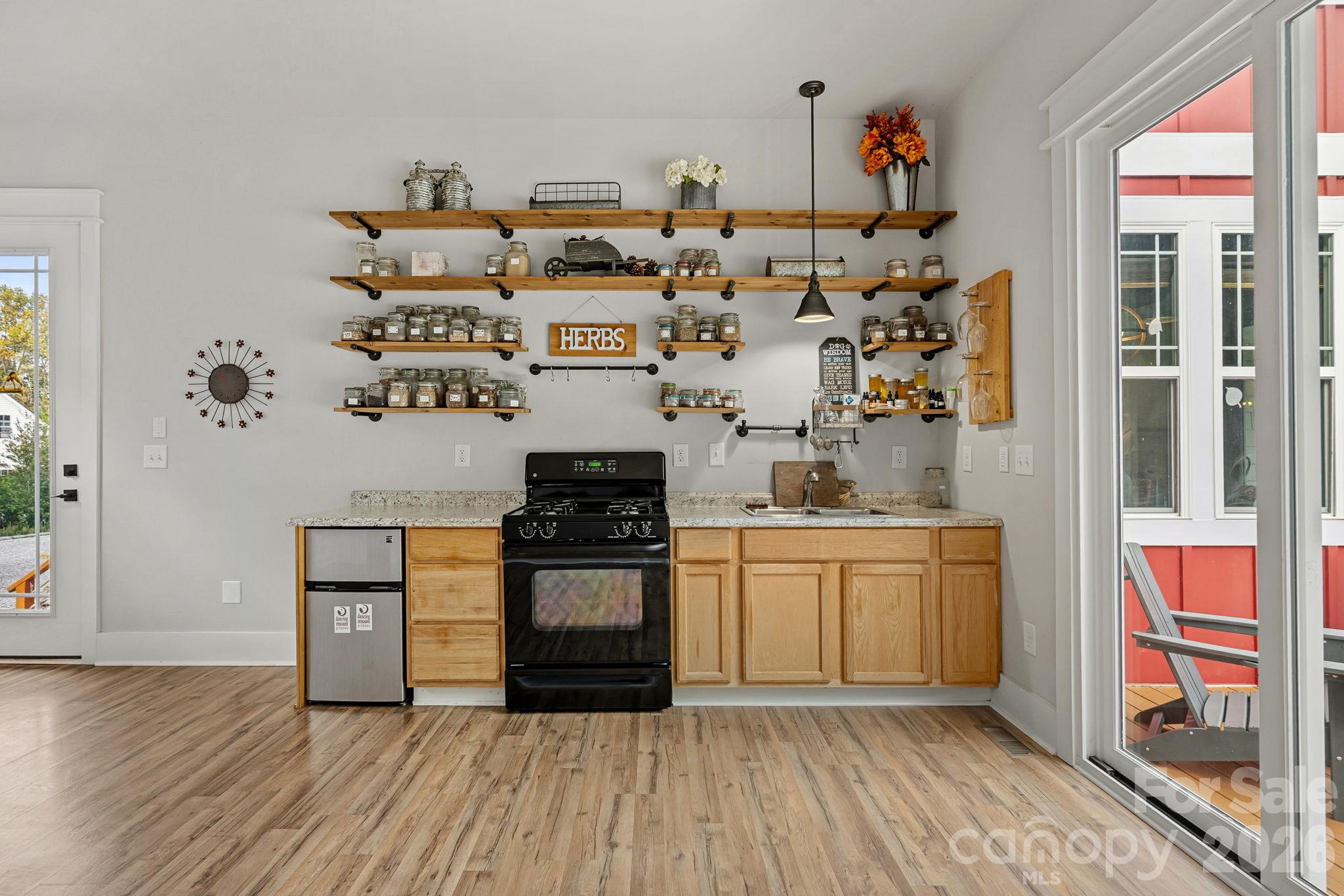 2nd Living Quarters Fully Equipt - 6536 Stephens Road, Huntersville