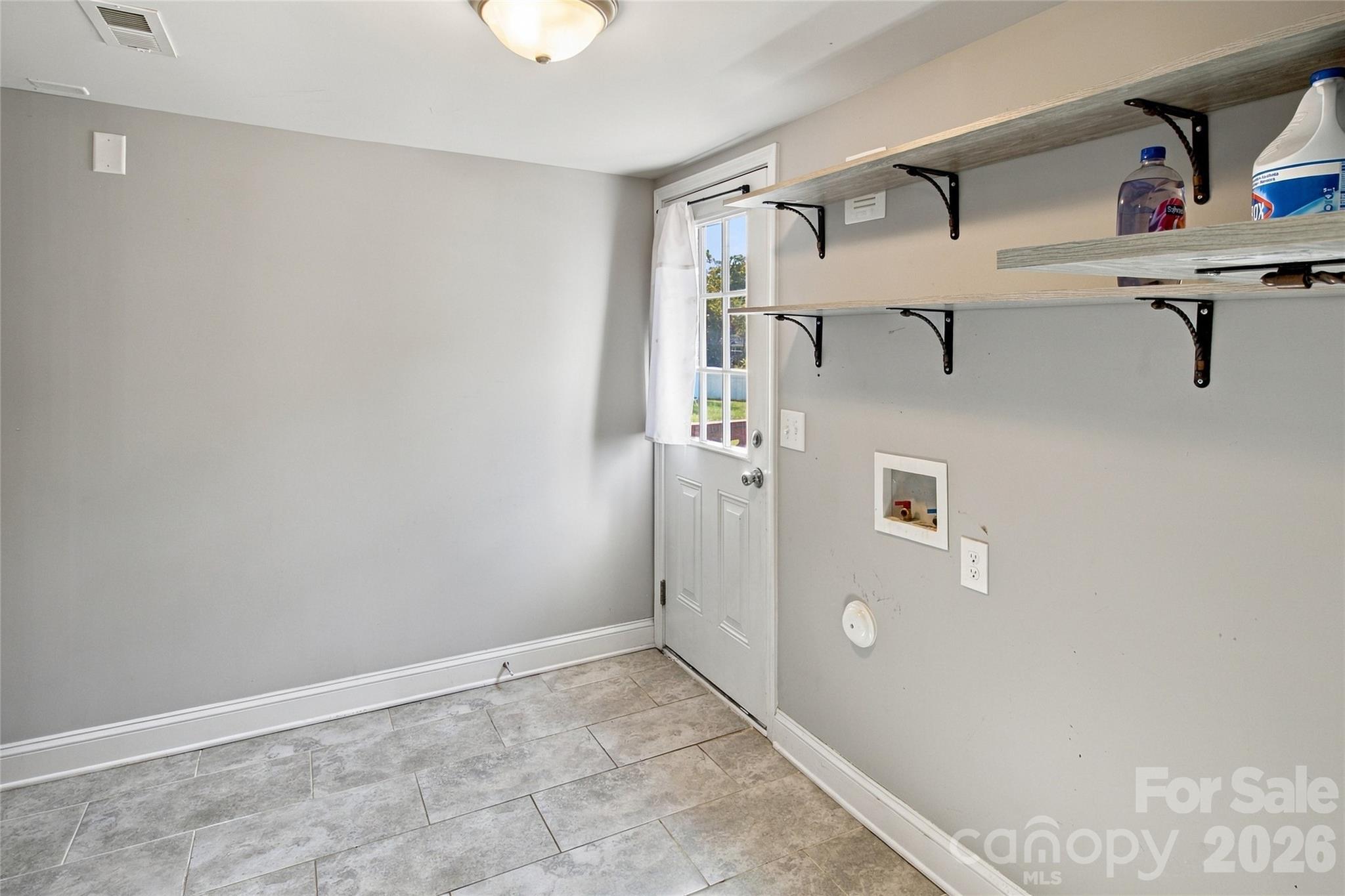 Laundry area - 609 Little Texas Road, Kannapolis
