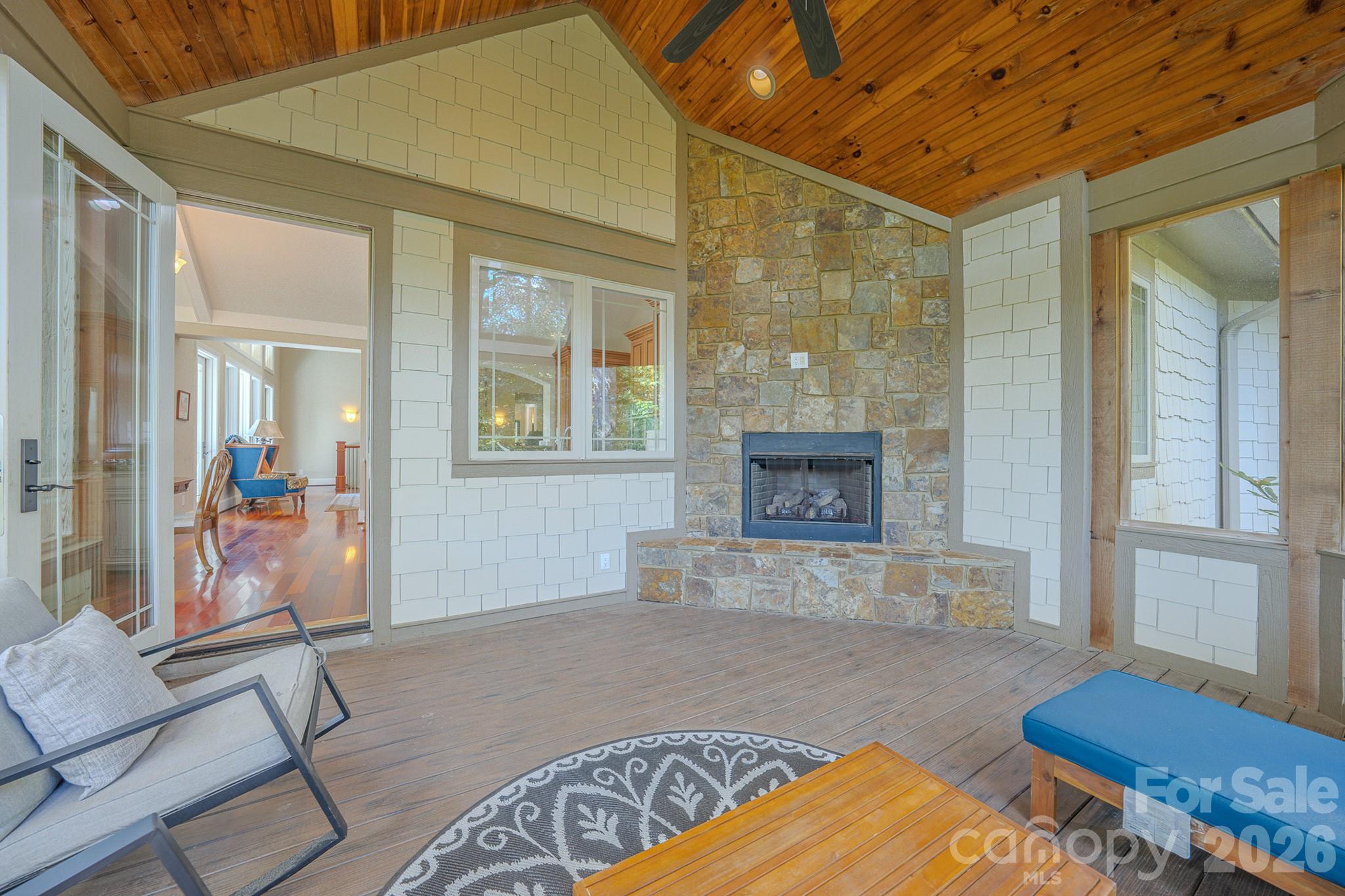 Single Family Residence at 46 North Ridge Lane, Newland, photo 21 of 45