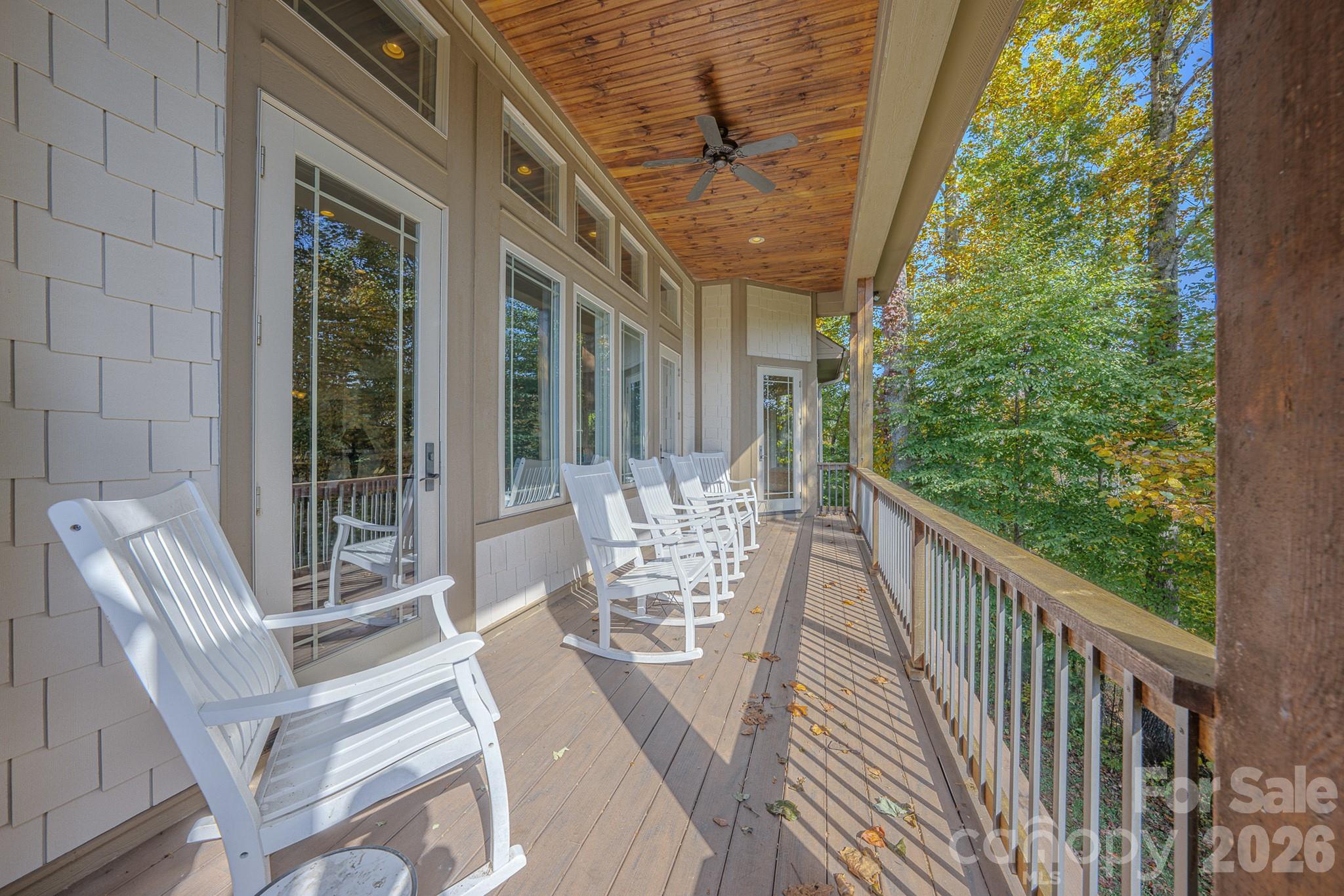 Single Family Residence at 46 North Ridge Lane, Newland, photo 23 of 45