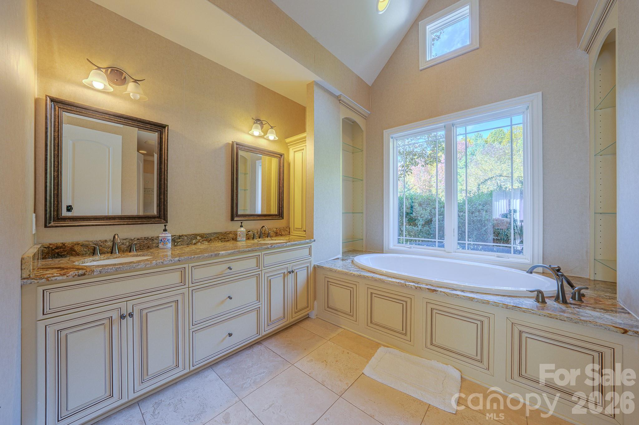 Single Family Residence at 46 North Ridge Lane, Newland, photo 26 of 45