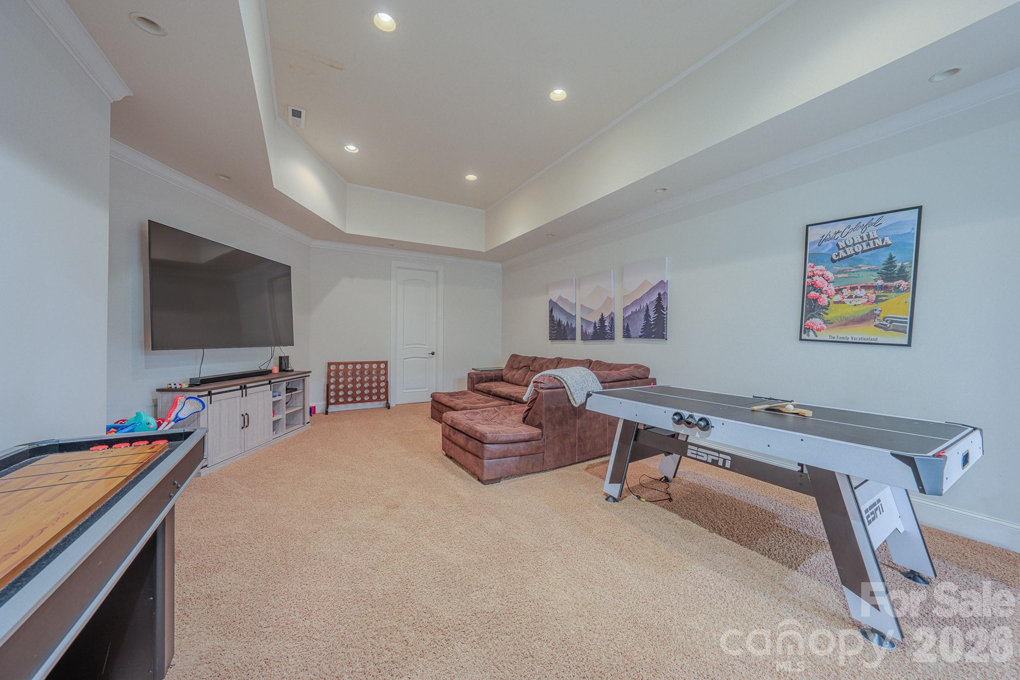 Single Family Residence at 46 North Ridge Lane, Newland, photo 36 of 45