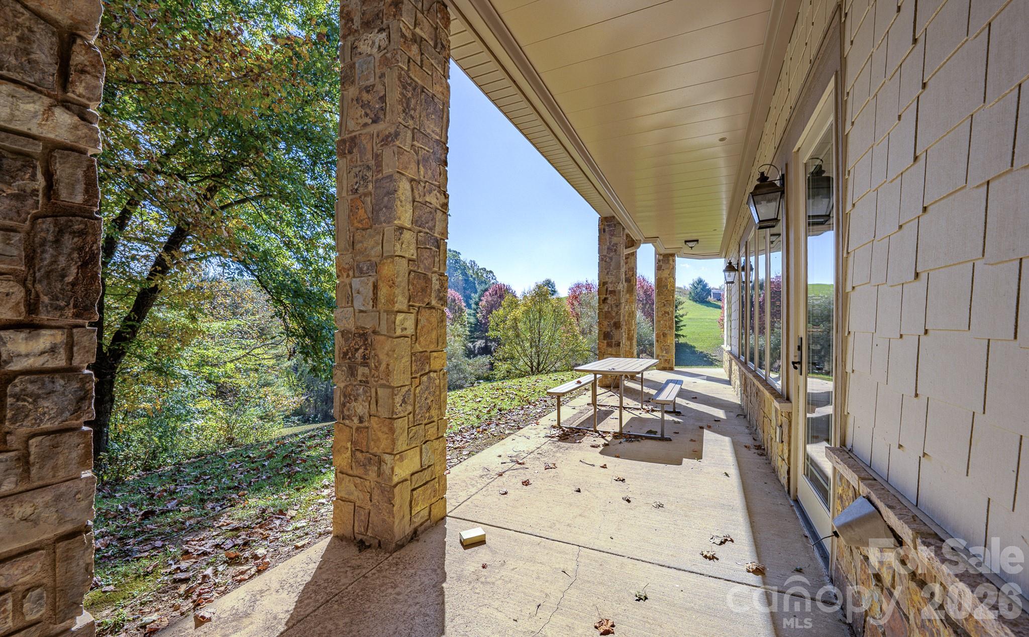 Single Family Residence at 46 North Ridge Lane, Newland, photo 41 of 45