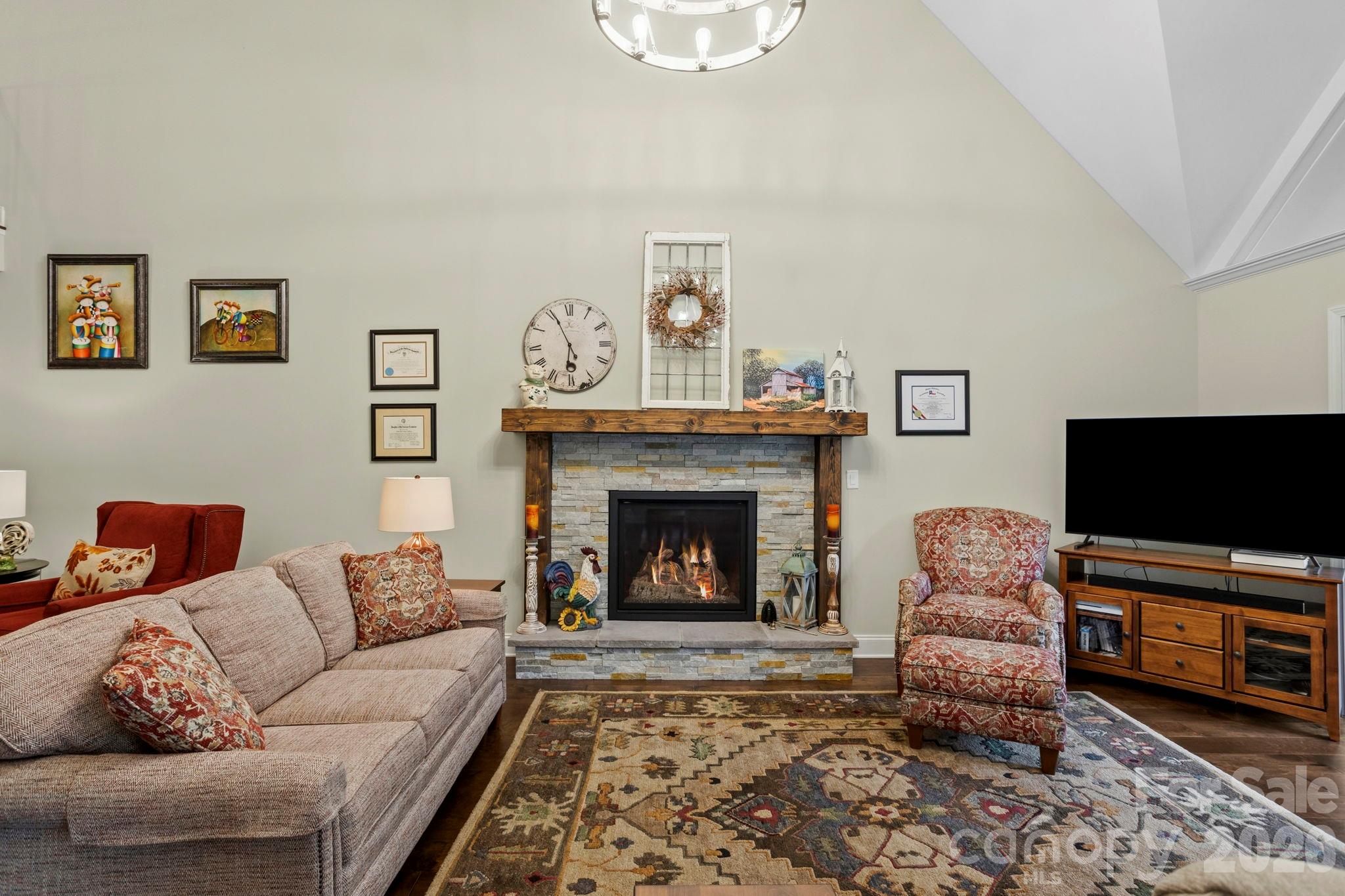 Condominium at 126 Overlook Drive, Flat Rock, photo 7 of 46